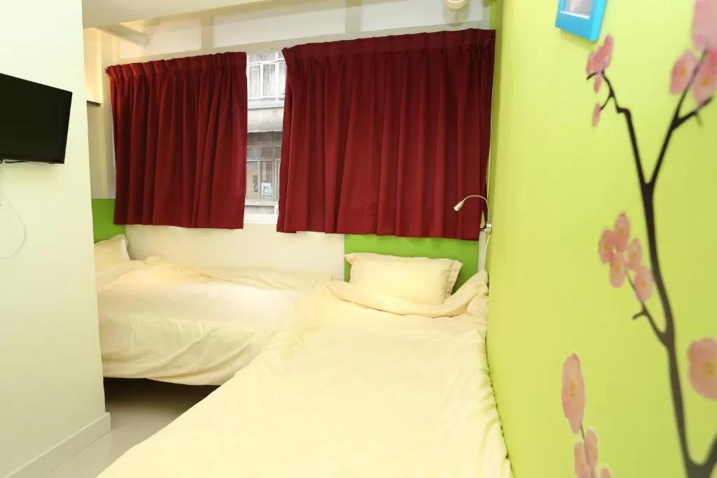 Super Guest house *