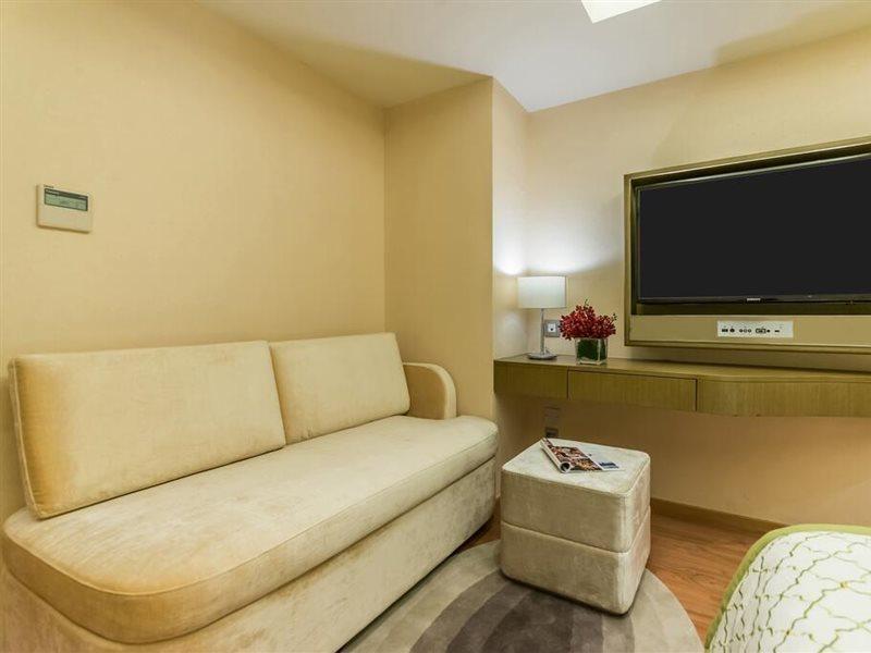 Pravo 4*