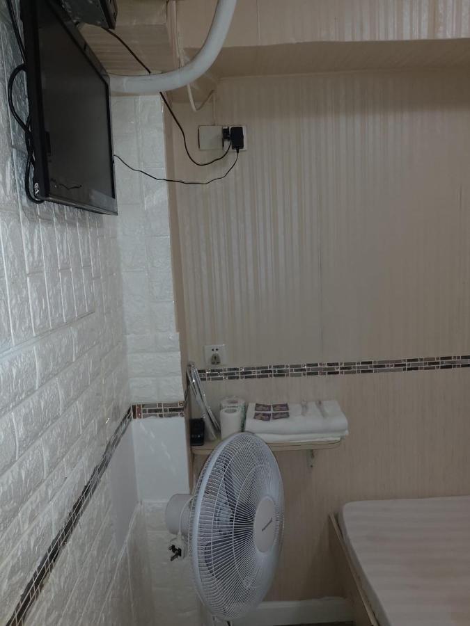 Aries Guest house Hong Kong
