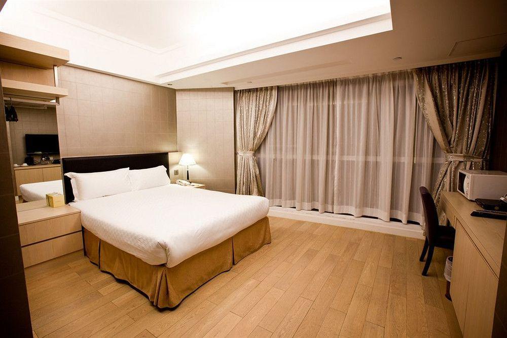 Wifi Boutique 3*
