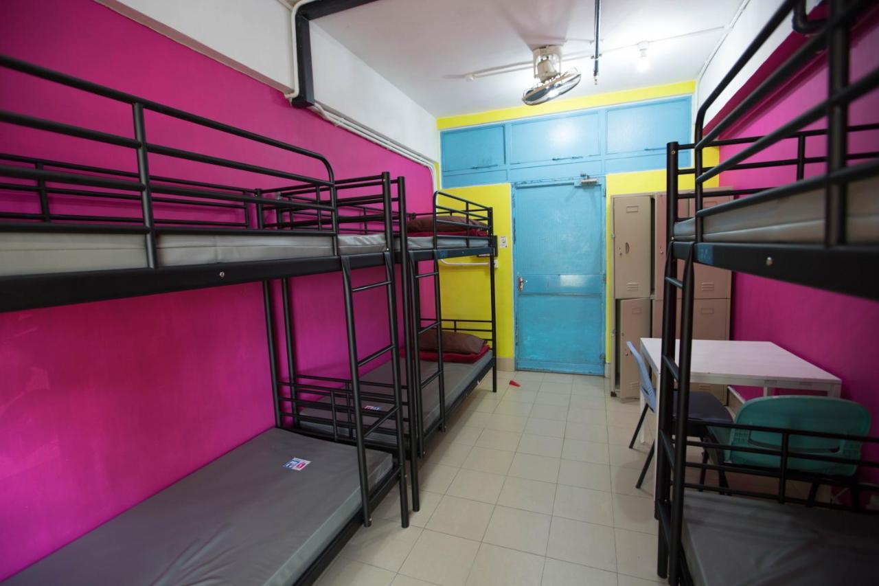 Yha Bradbury Jockey Club Youth * Hong Kong