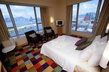 Hotel Cozi Harbour View
