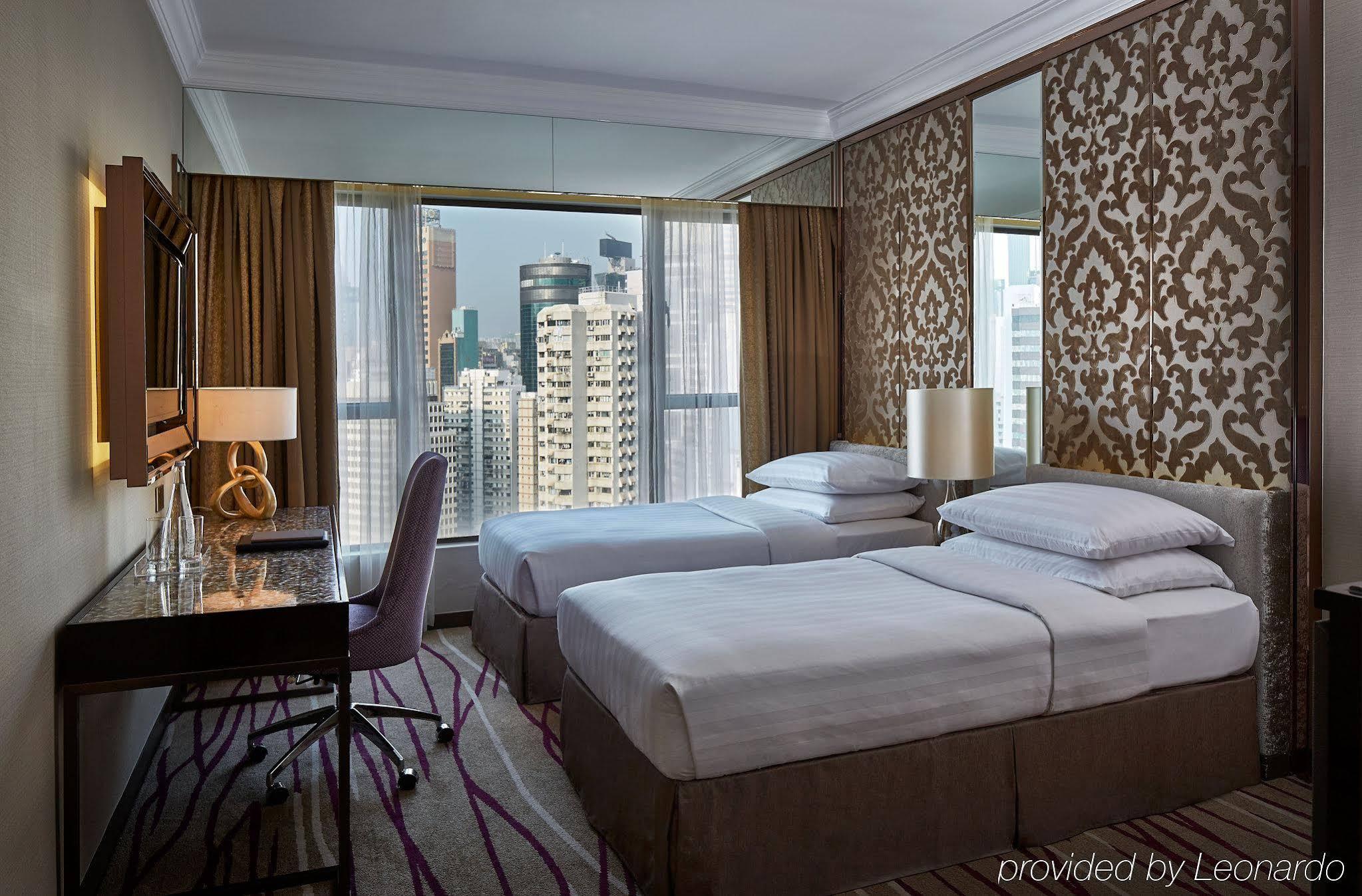 Dorsett Wanchai, Khách sạn 5*