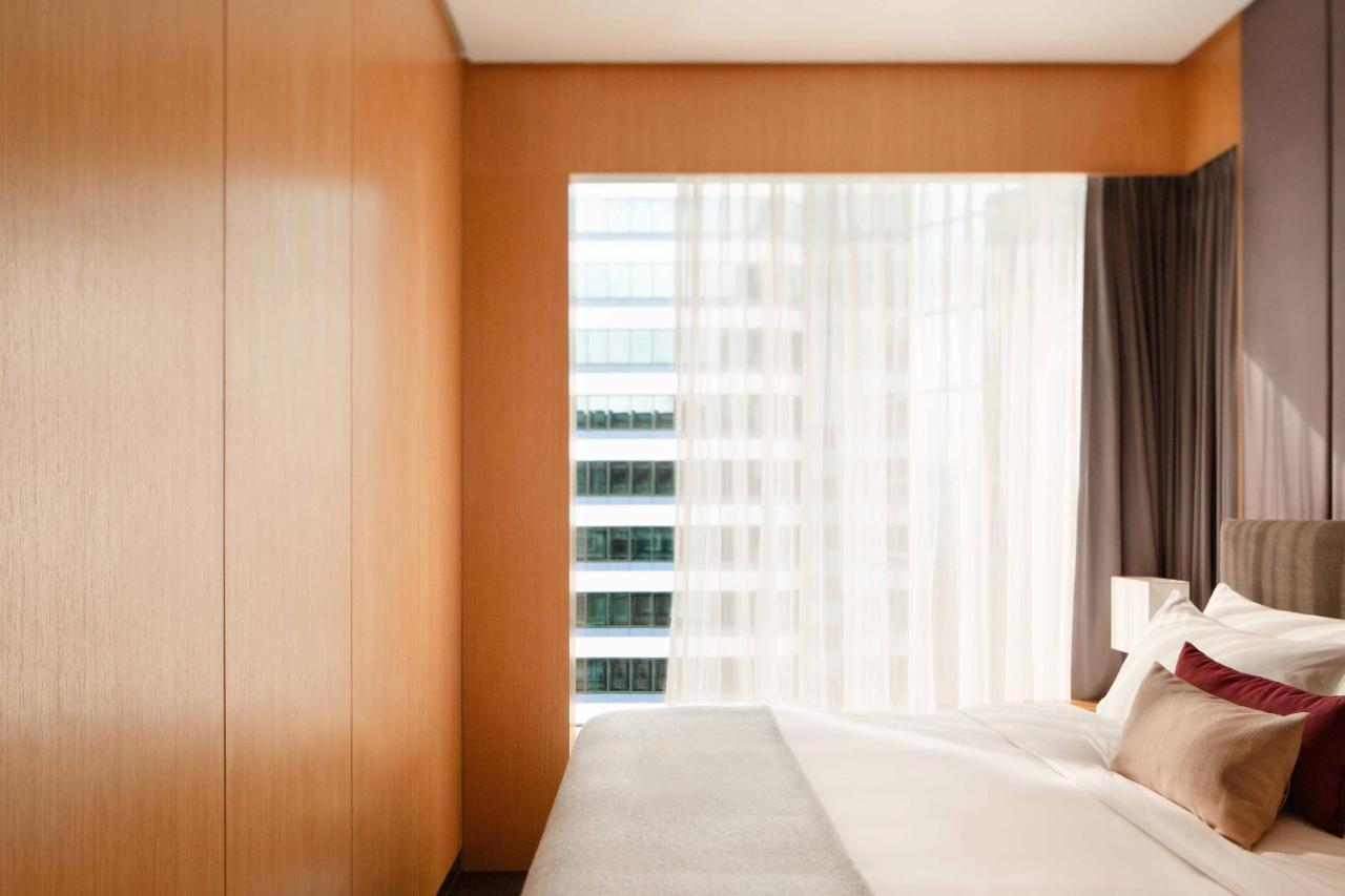 Aparthotel East 4*