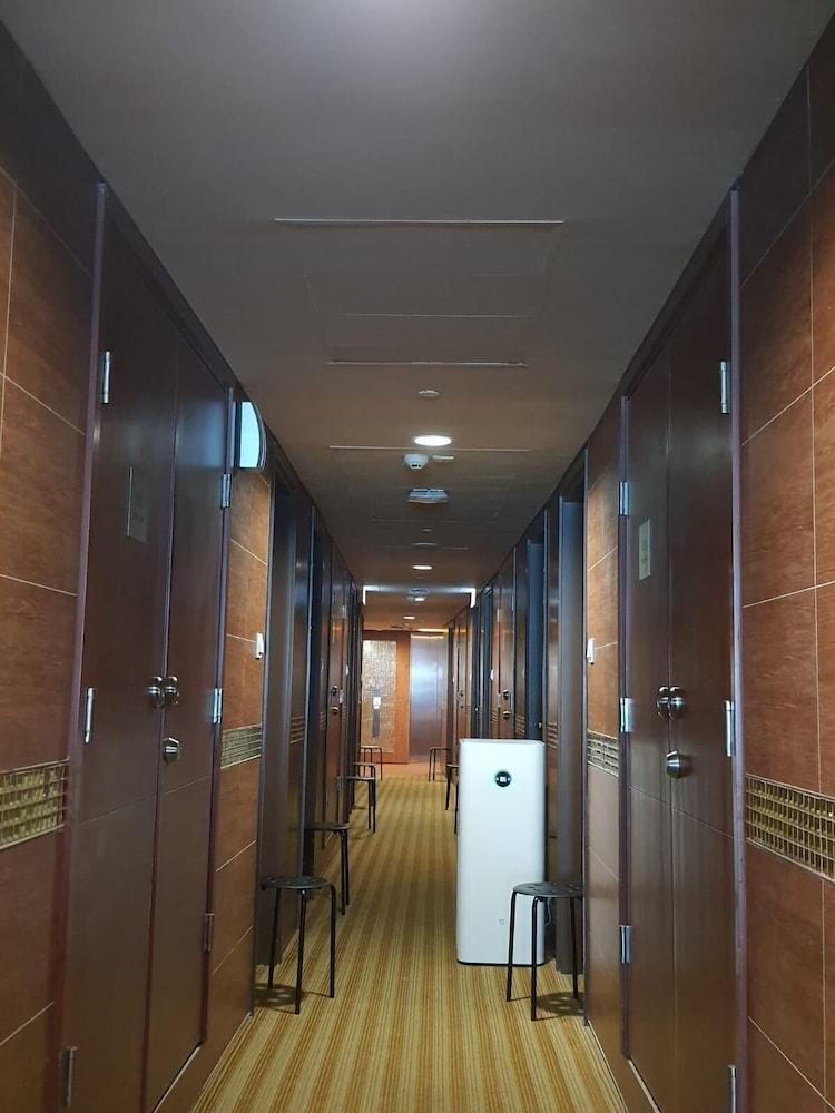 Hotel Ramada Grand Tsim Sha Tsui