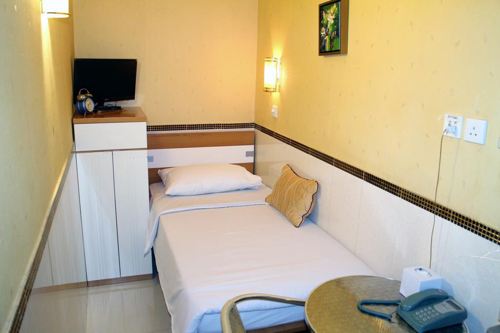 Rent-a-room Casa de hóspedes