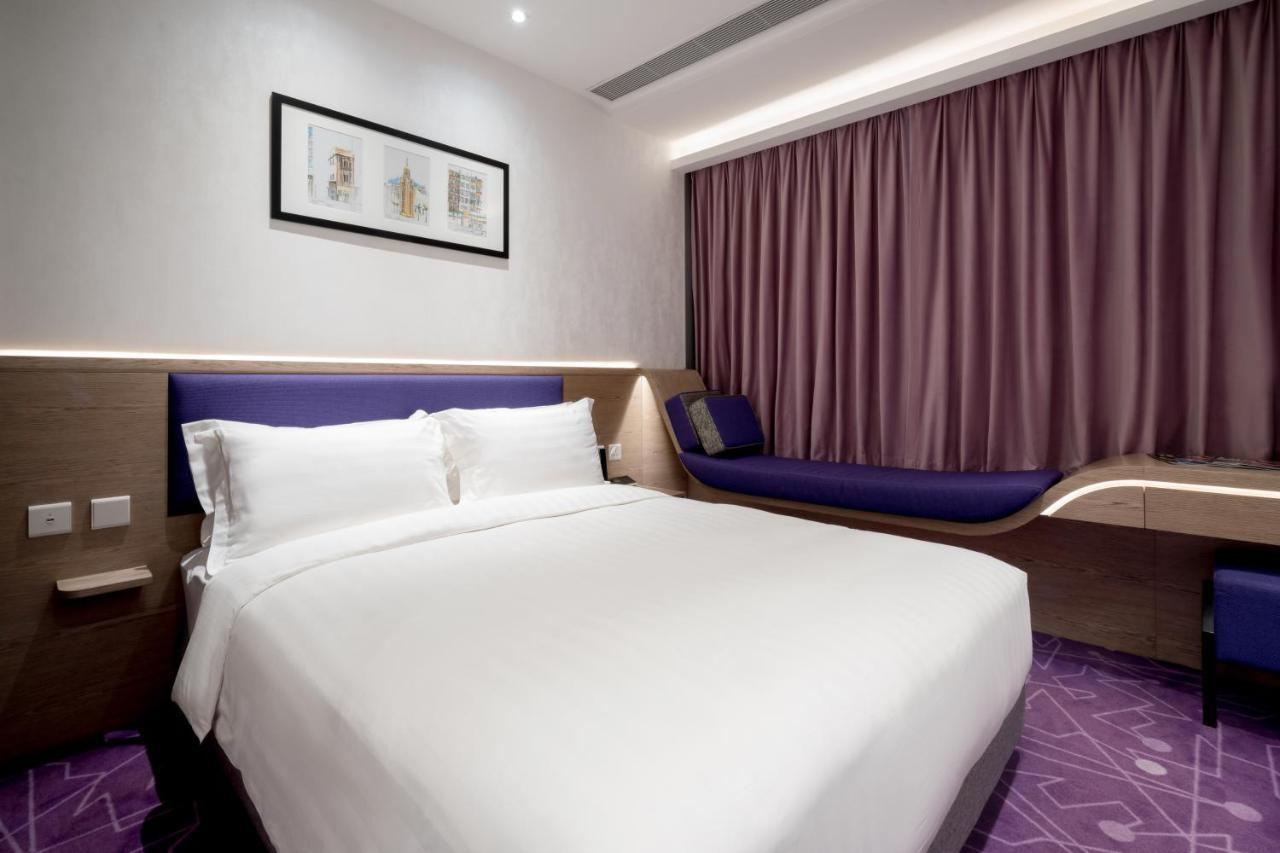 Hotel Purple