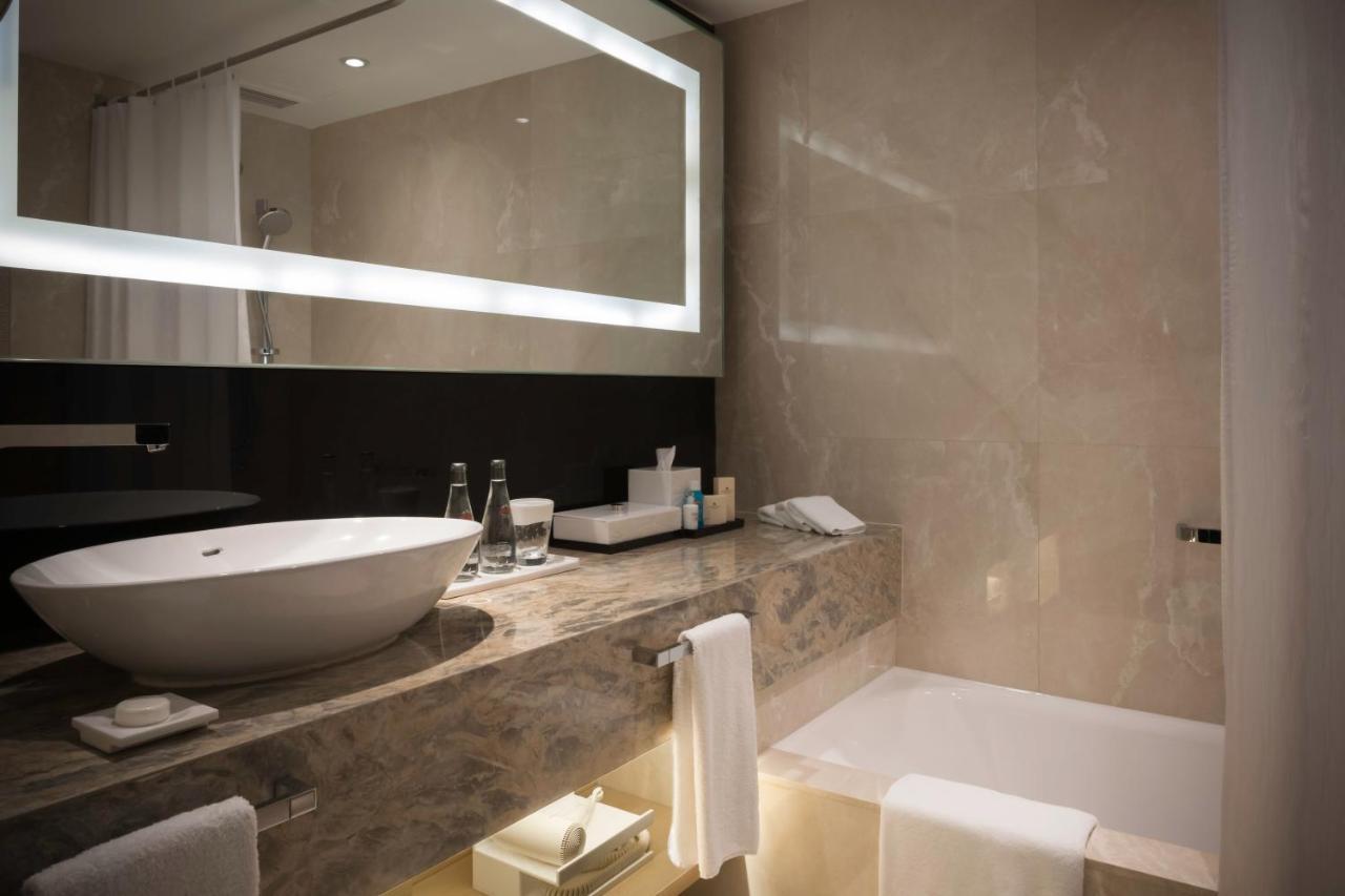 Gateway Hotel, Marco Polo 4*
