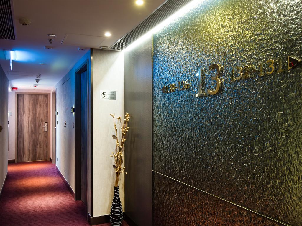 The Bauhinia - Tsim Sha Tsui Hotel