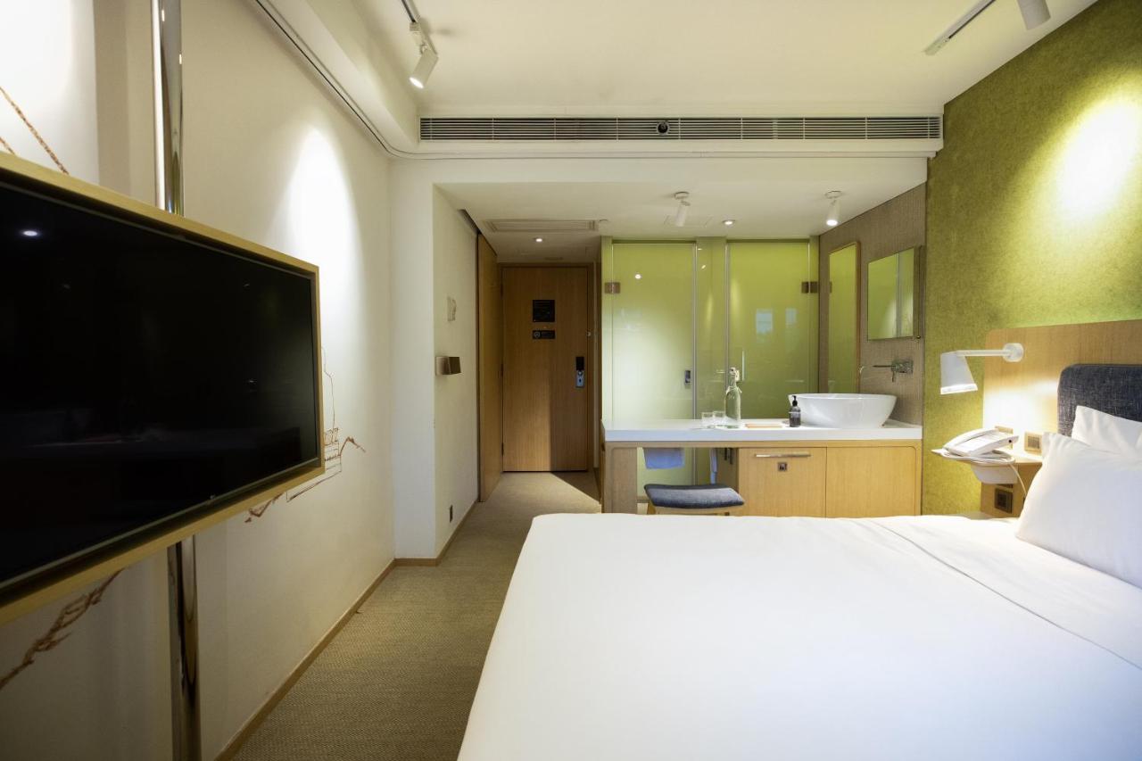 Eaton Hk Hotel