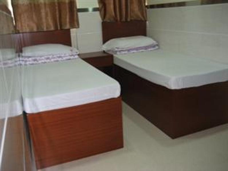 Guest house E-dragon 一龙酒店 *