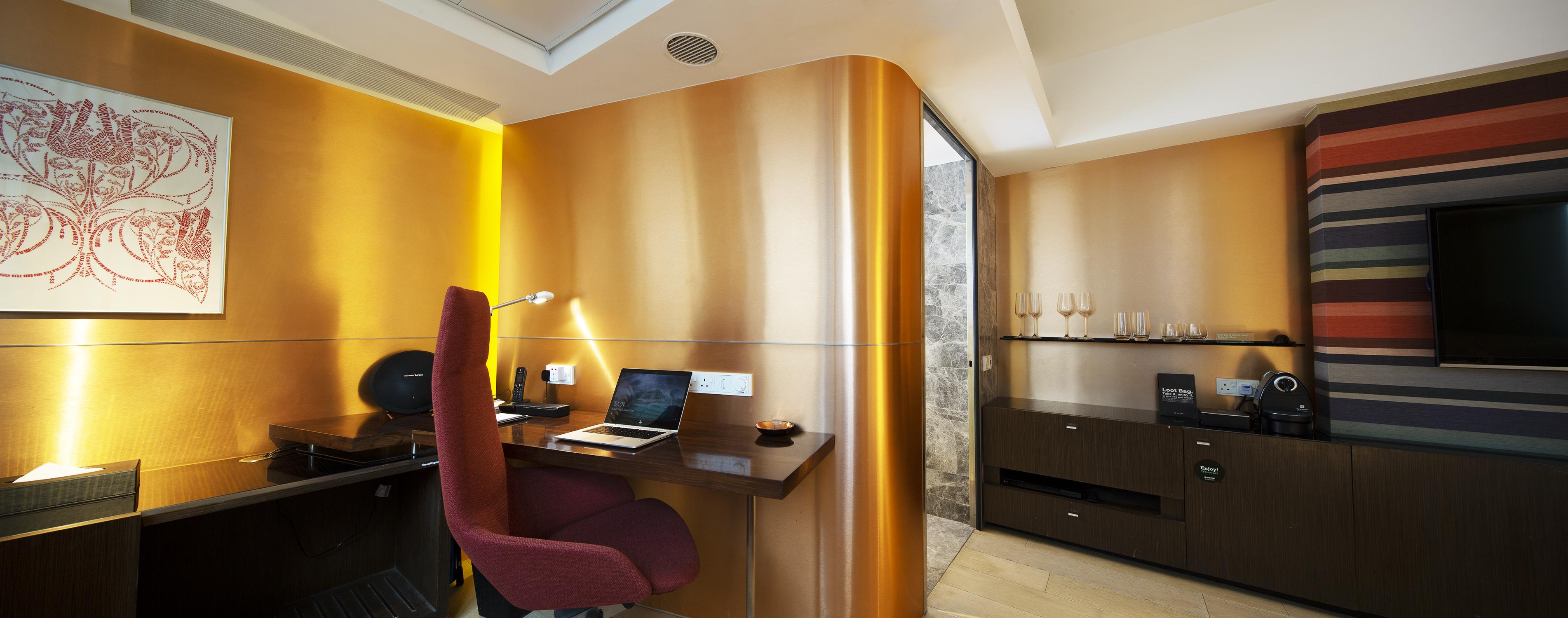 Hotel Ovolo Central 5*