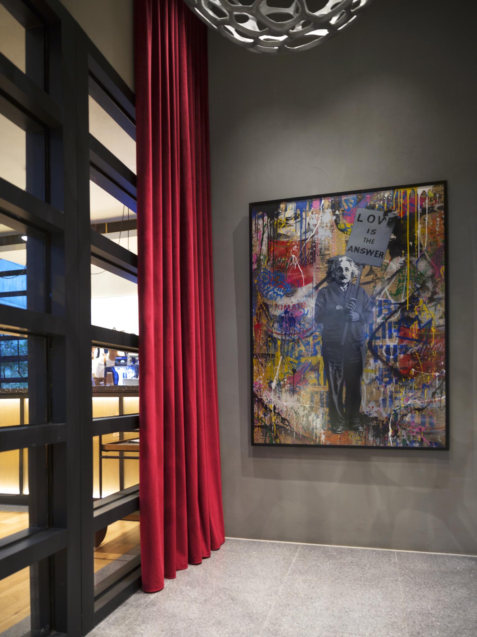 Ovolo Central 5*