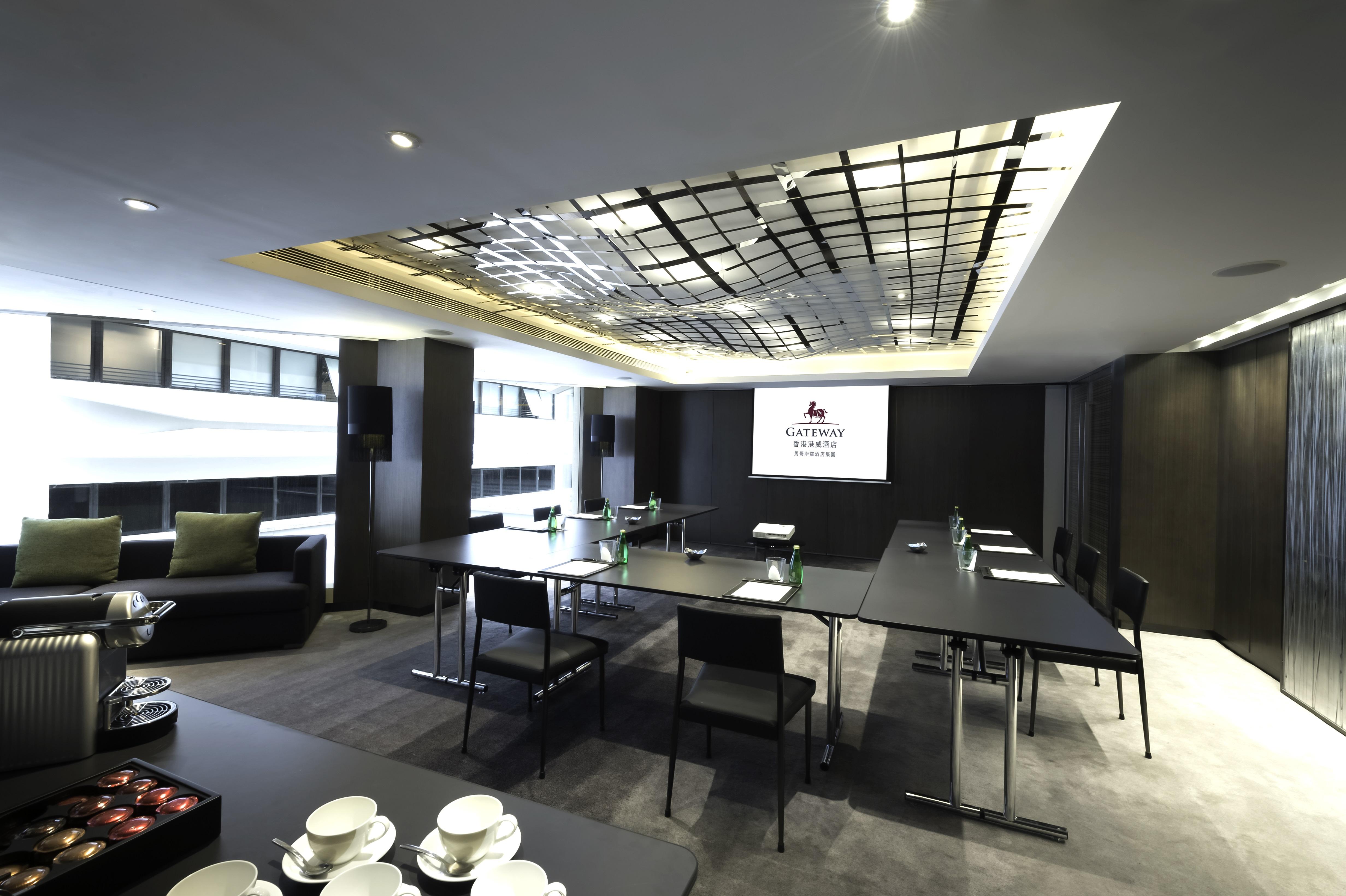 Hotel Gateway Hotel, Marco Polo 4*