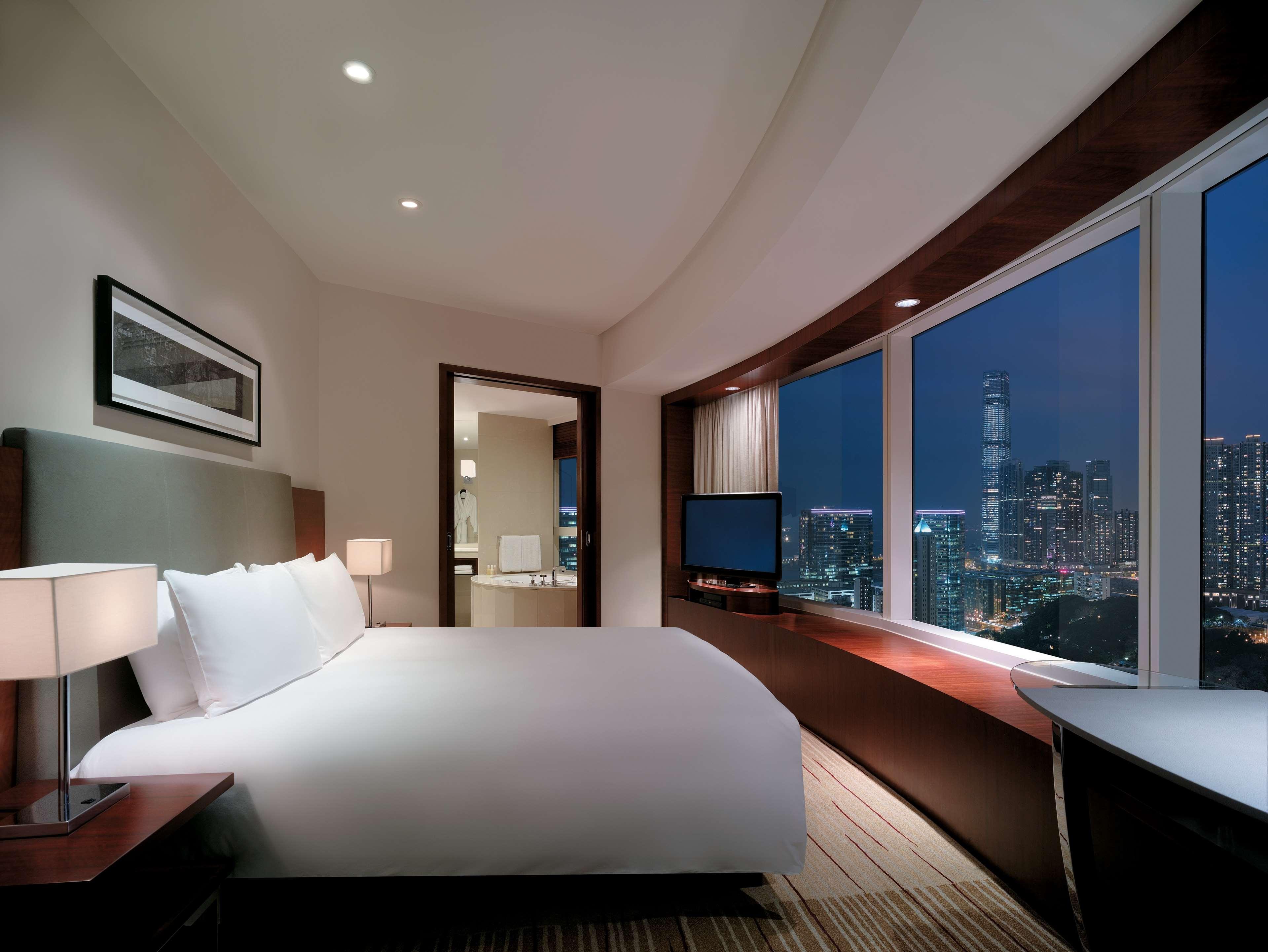 Hyatt Regency Tsim Sha Tsui Hotel