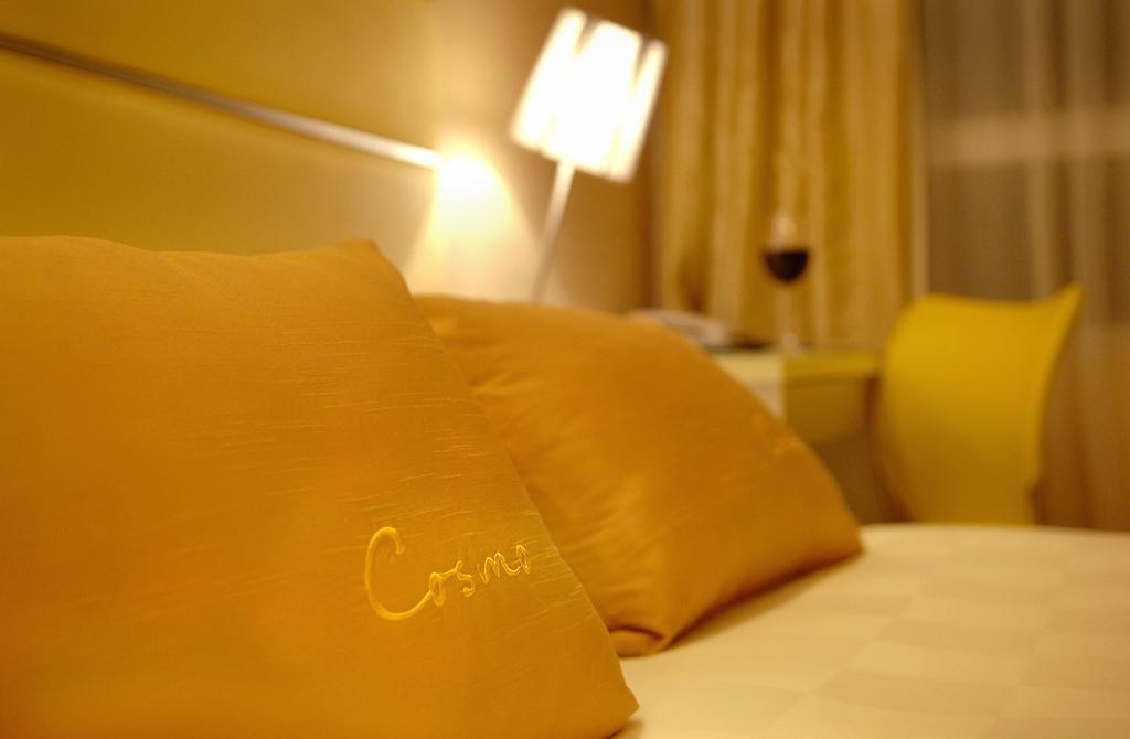Cosmo 4* Hong Kong