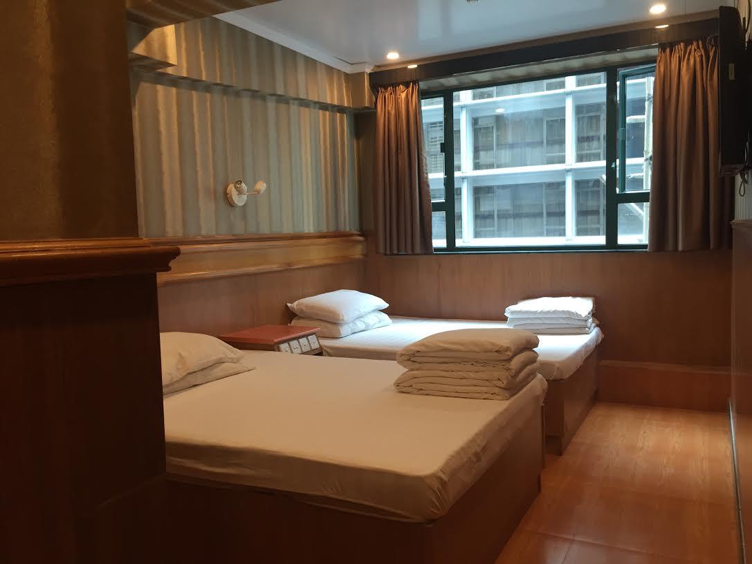 Usa * Hong Kong