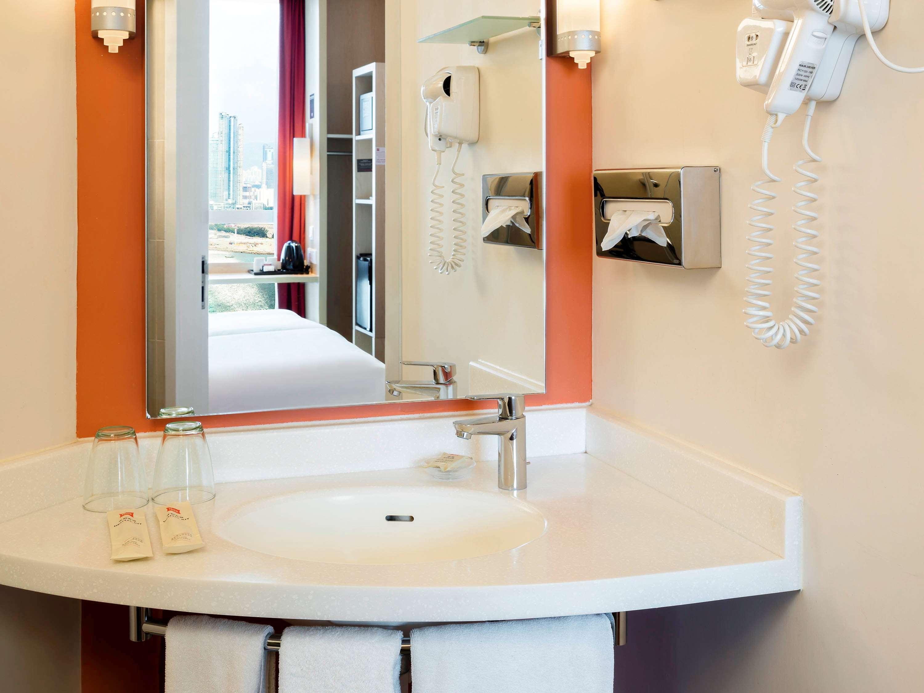 Khách sạn Ibis & Sheung Wan 3*