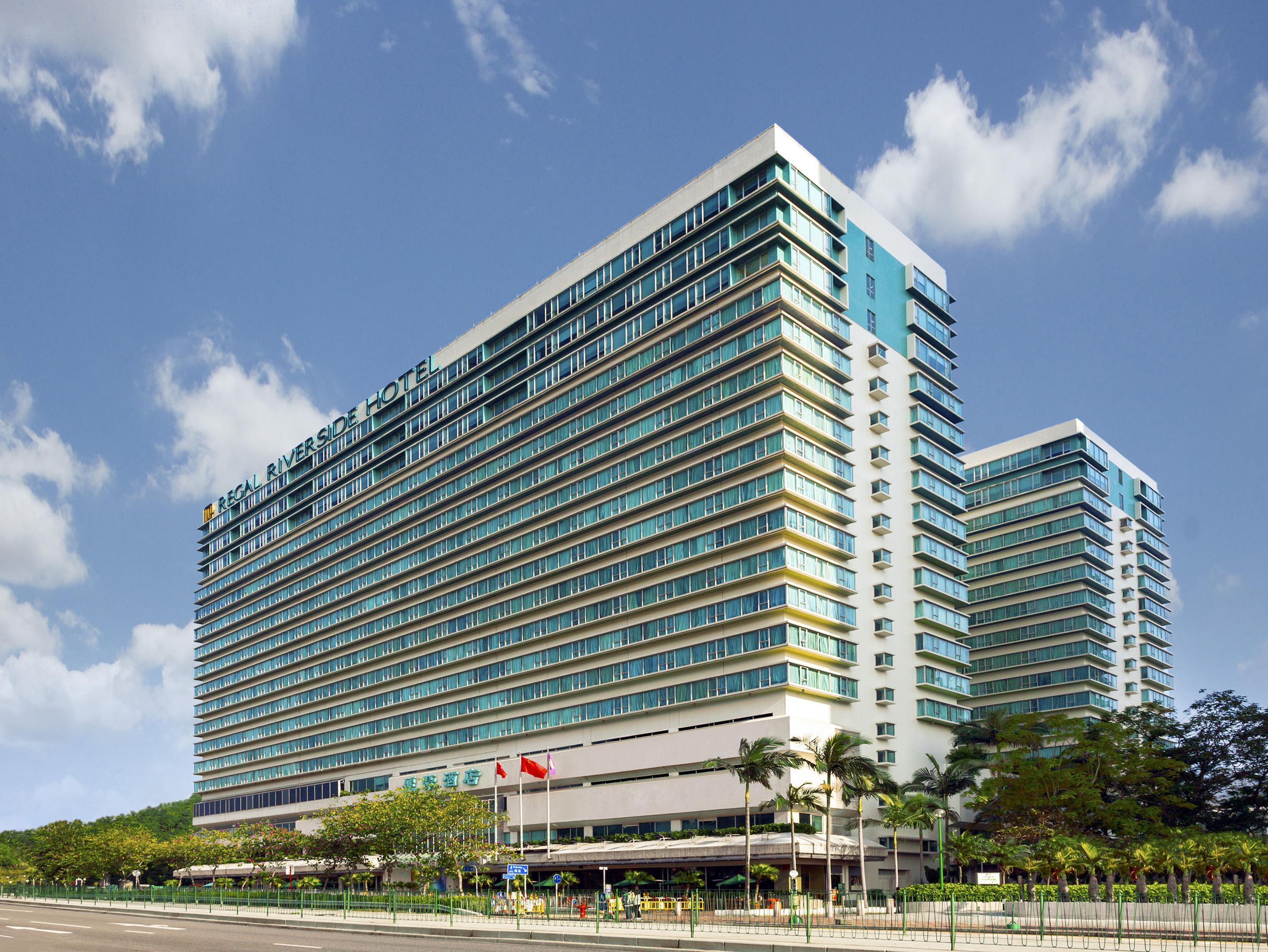 Hotel Regal Riverside 4*