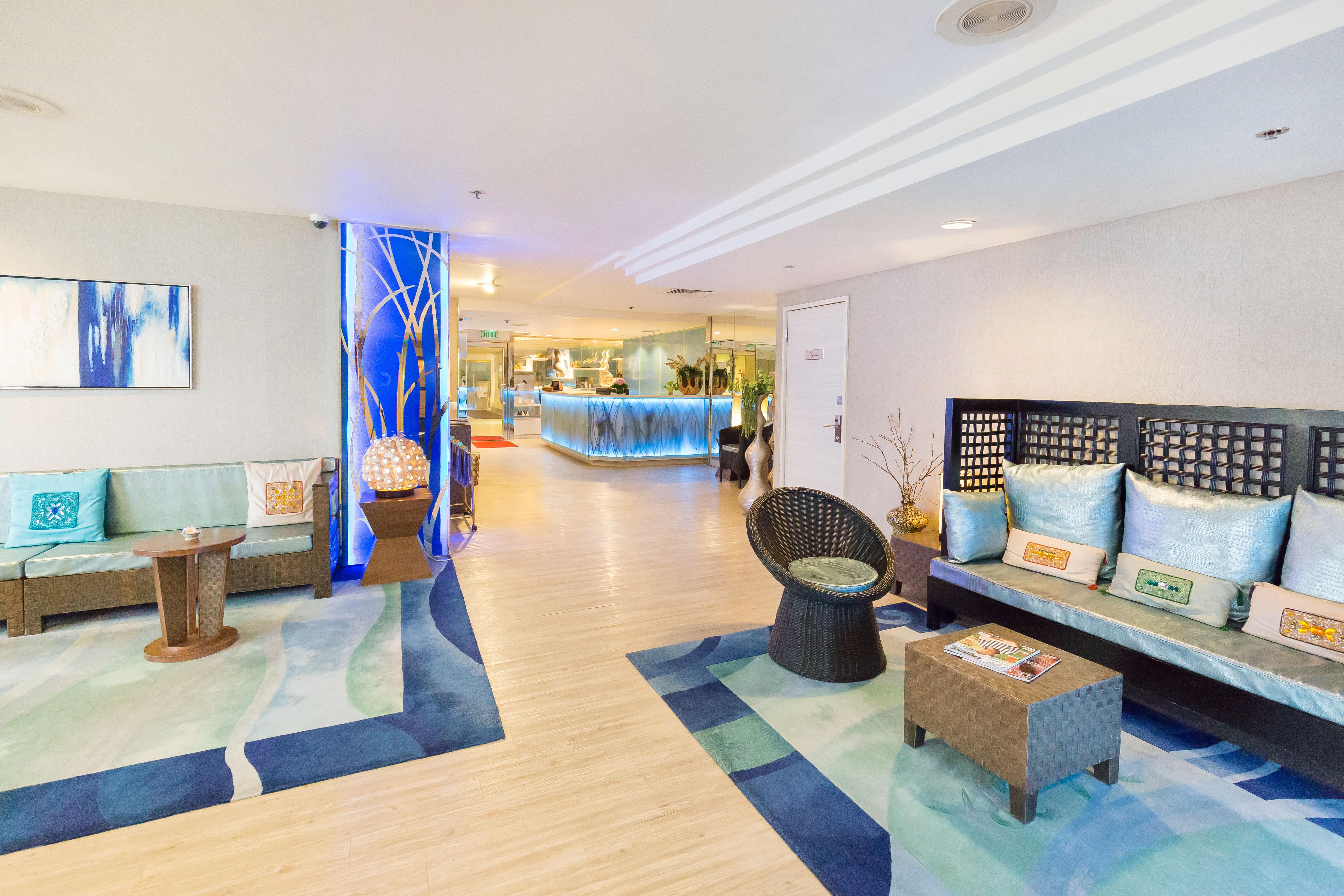 Regal Riverside 4*
