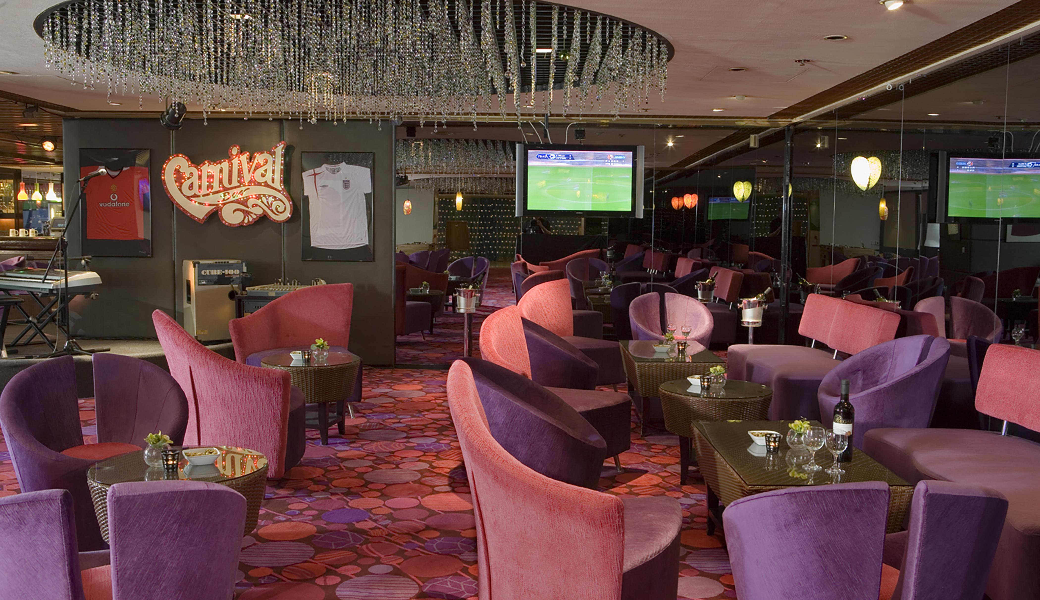 Regal Riverside Hotel 4*