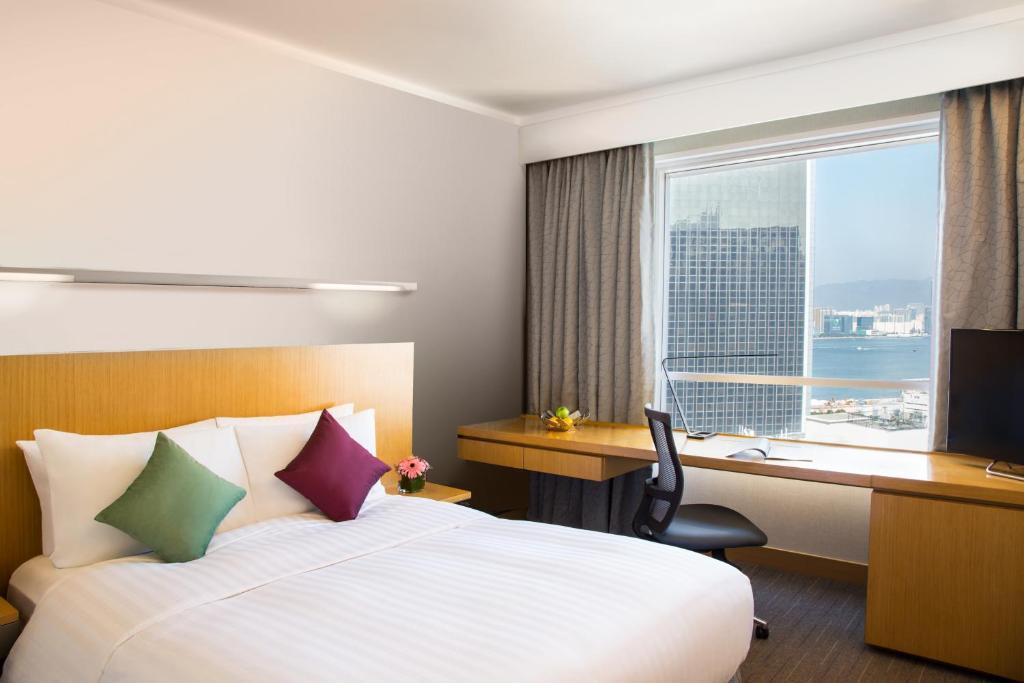 Novotel Century Hotel