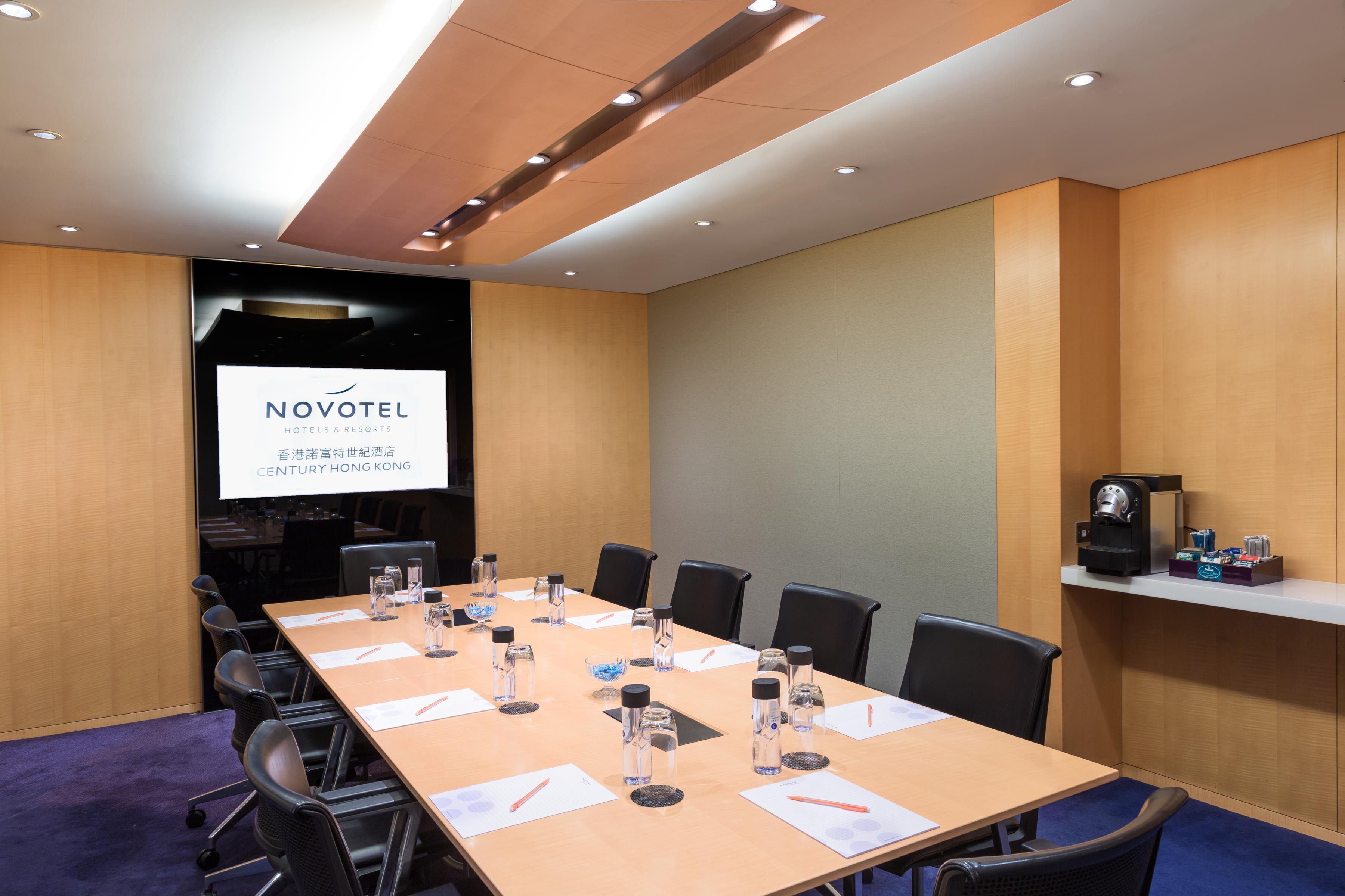 Novotel Century Hotel