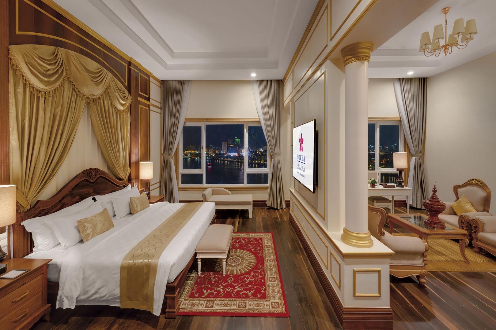 Novotel Century 4*