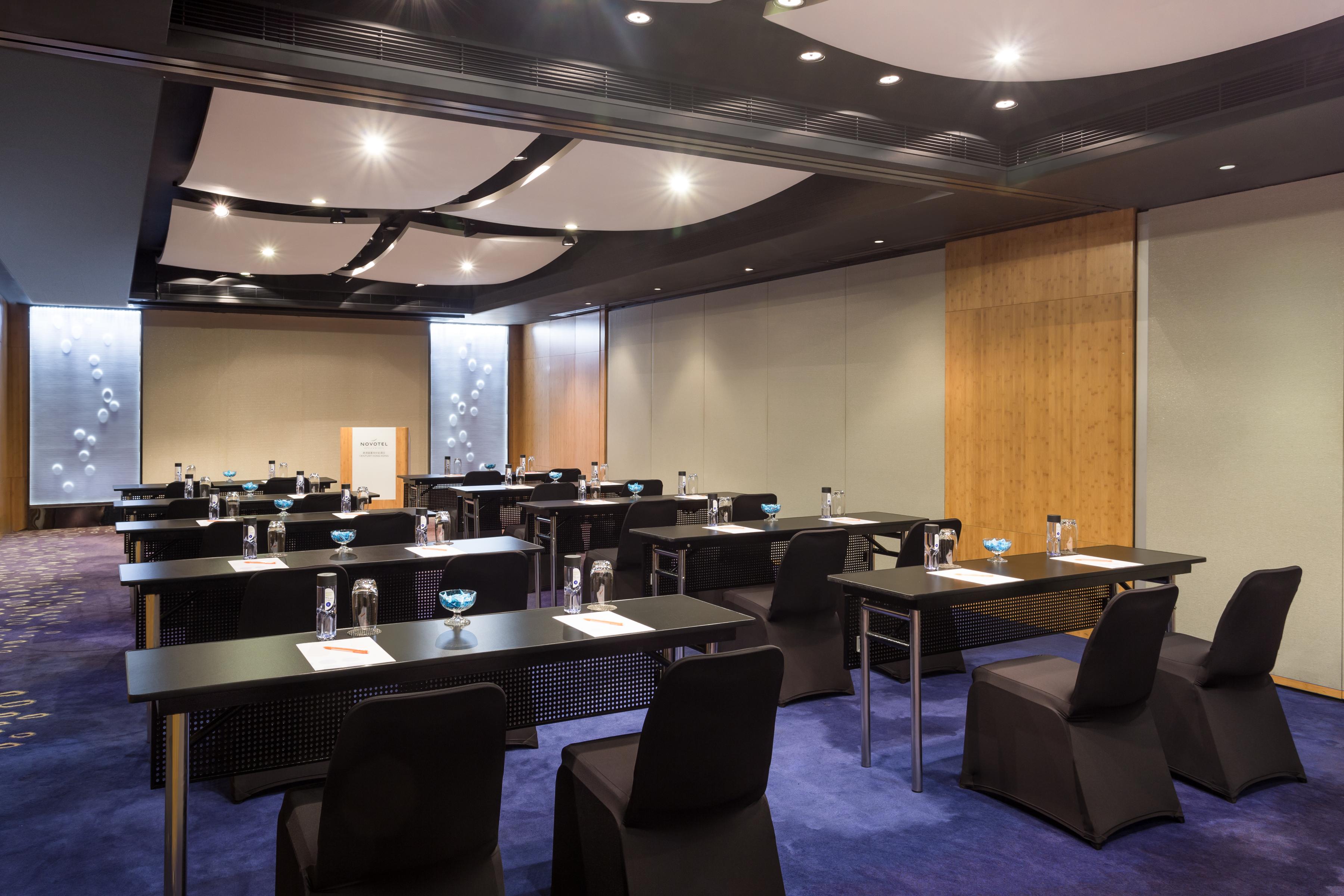 Hotel Novotel Century 4*