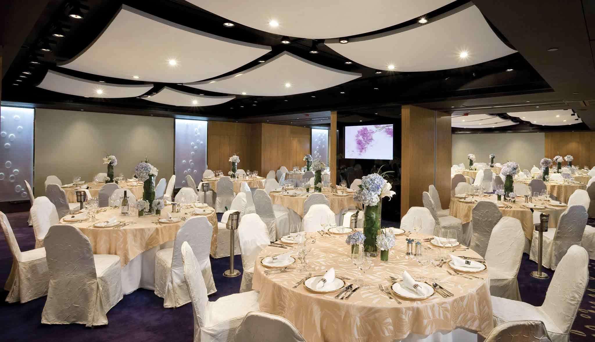 Hotel Novotel Century 4*