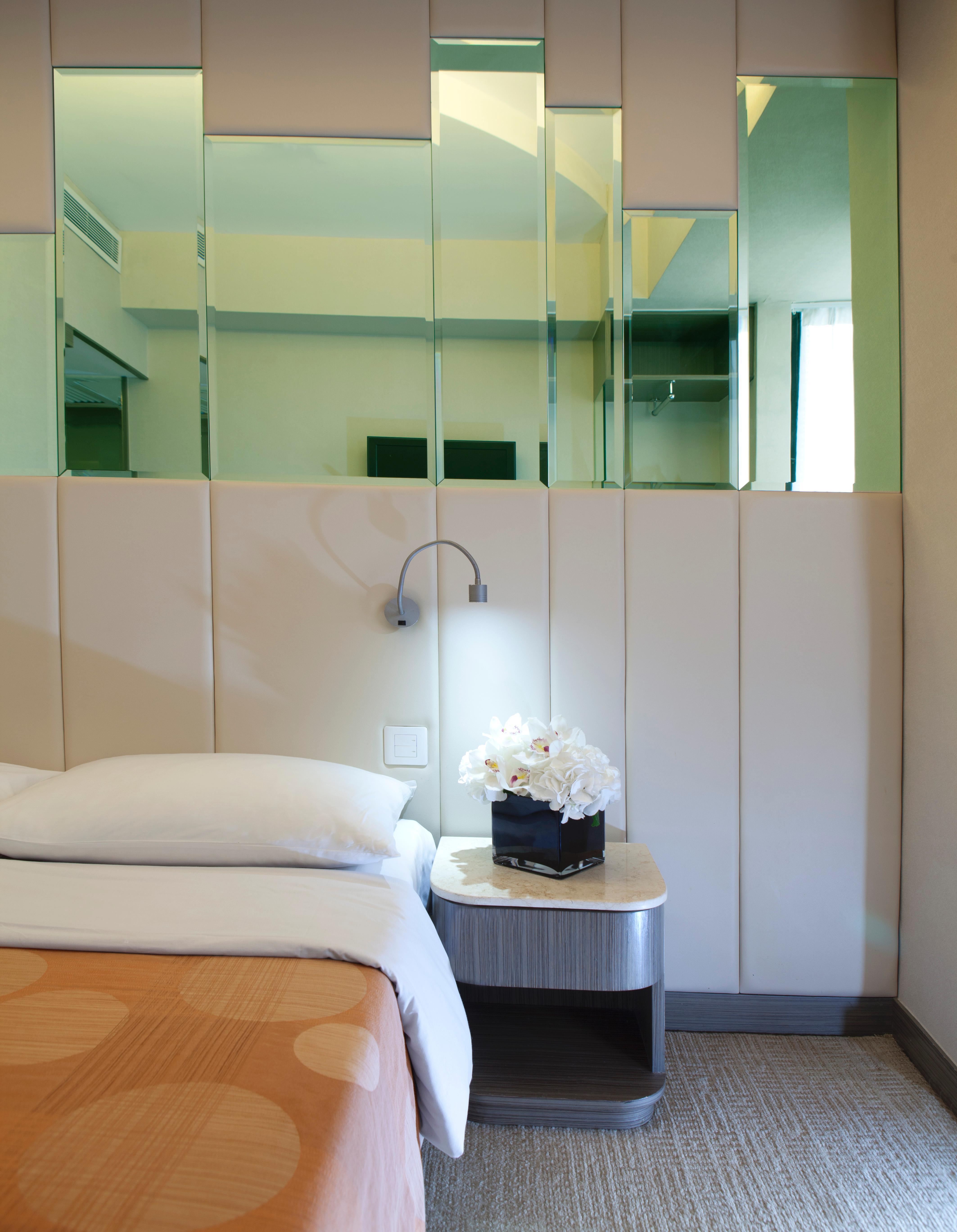 Hotel Silka Seaview Hong Kong