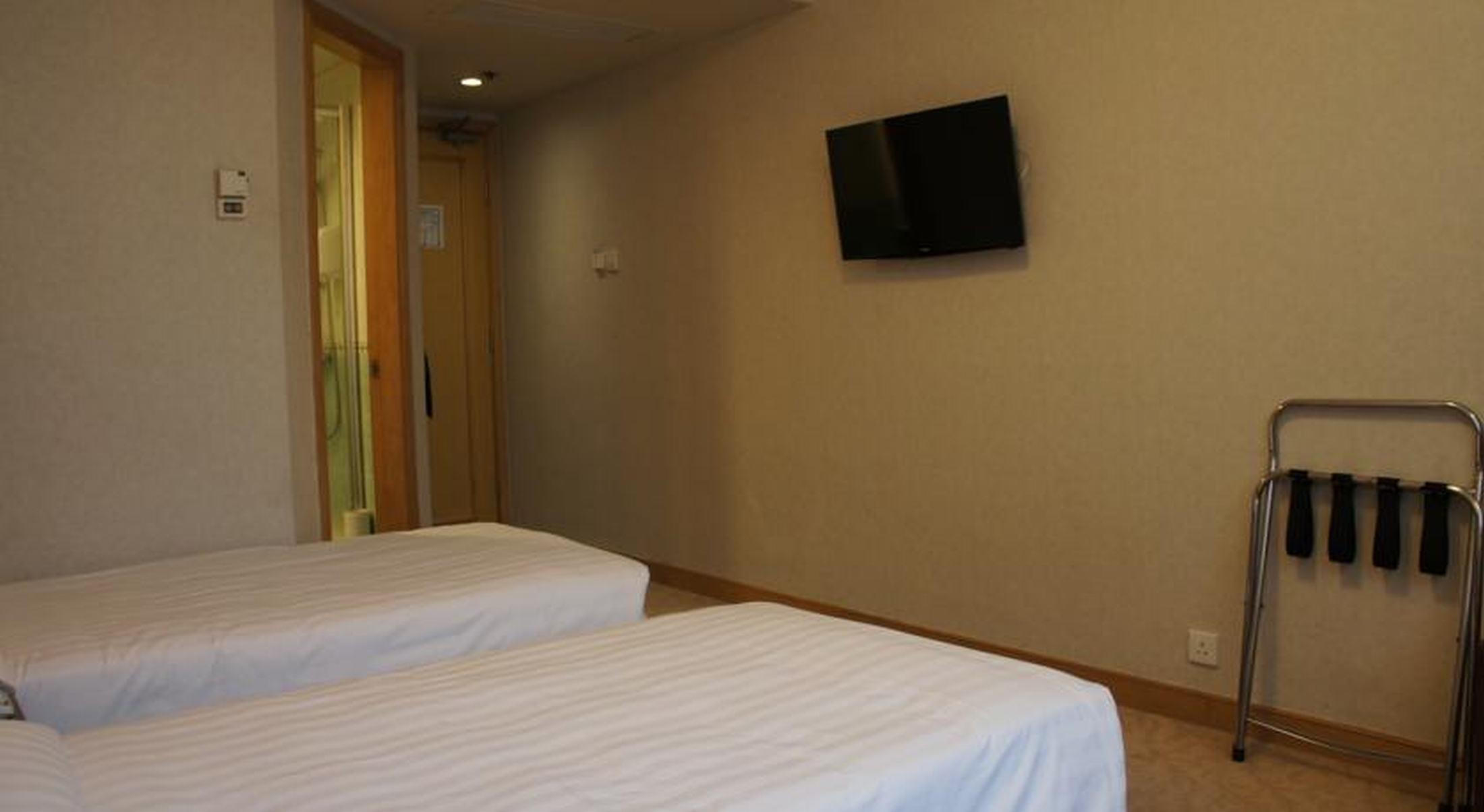 West Hotel 3*