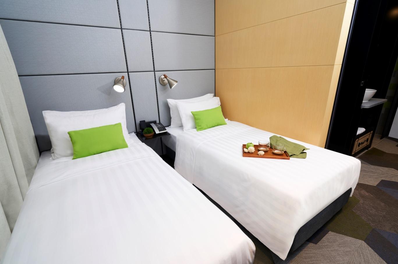 Ease Access Tsuen Wan Hotel 4*