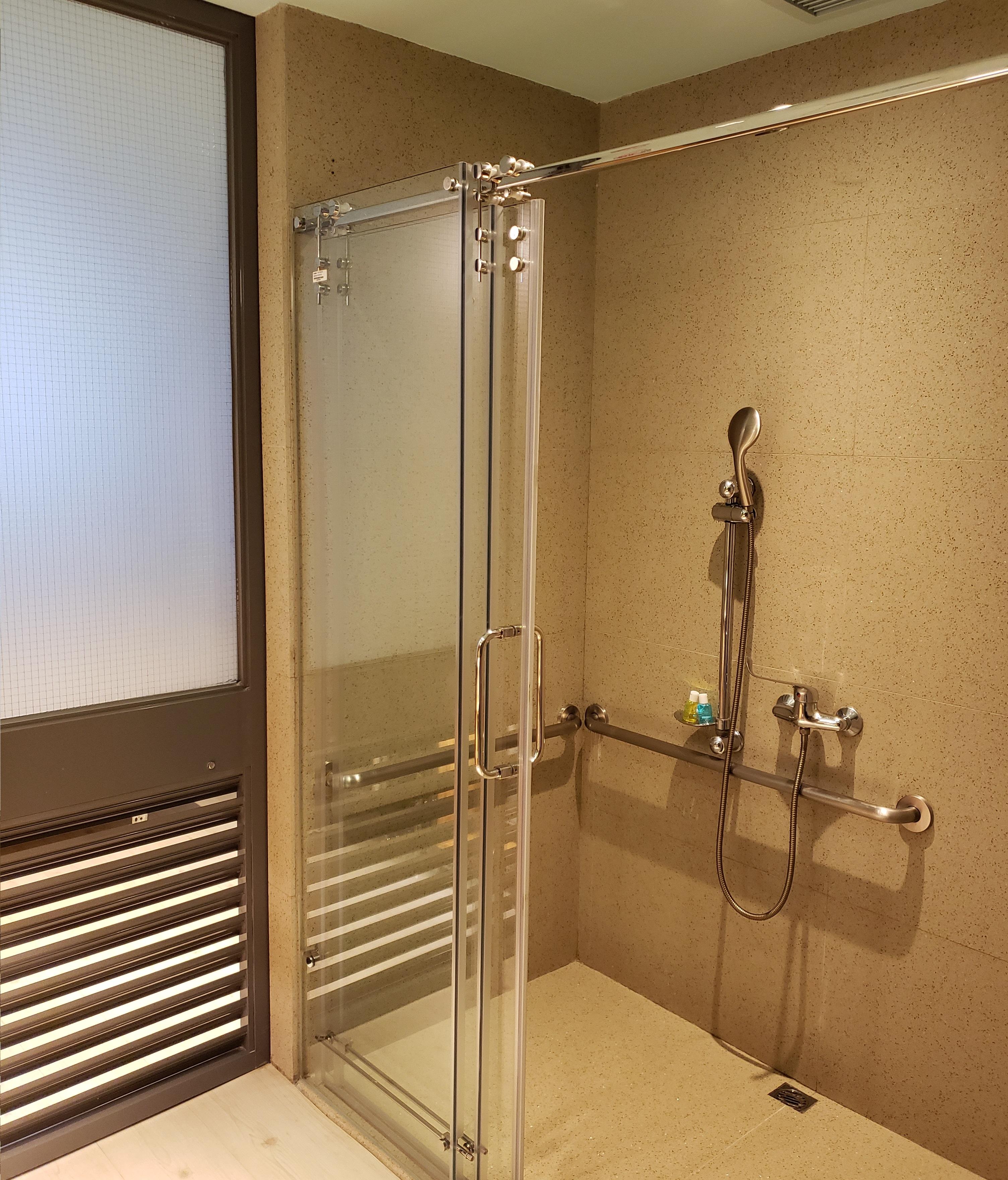 Ind 4* Hong Kong