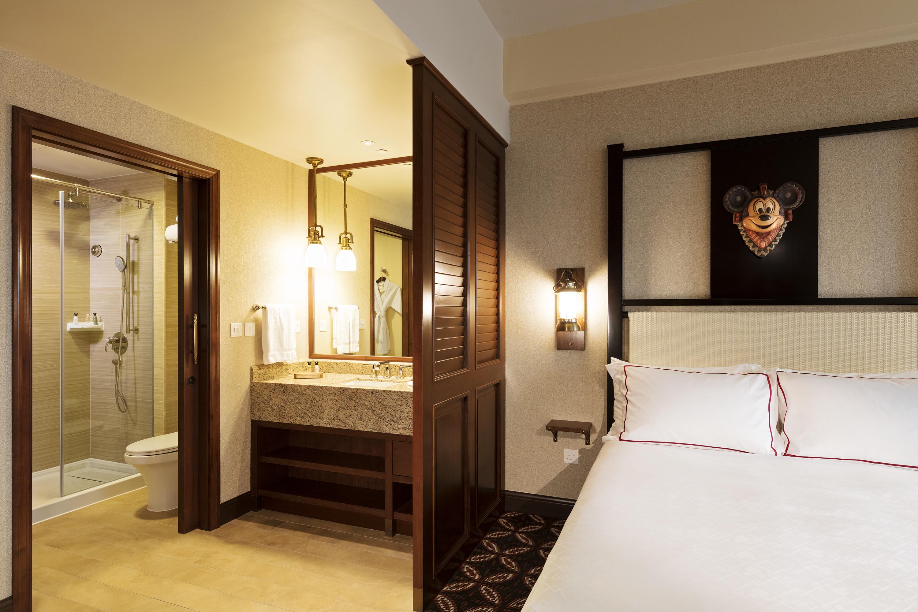 Explorers 5* Hong Kong