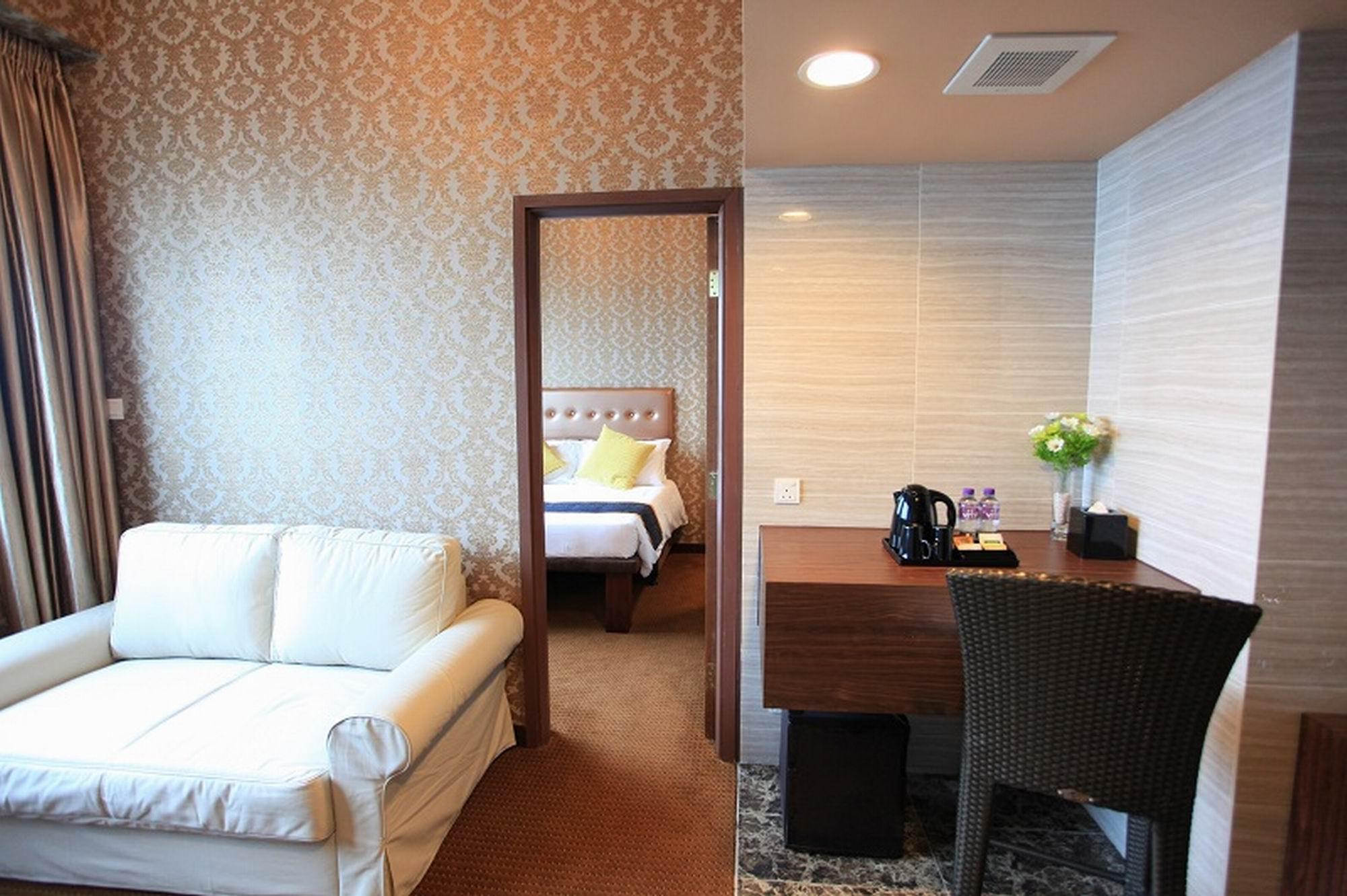 Grand Hotel
