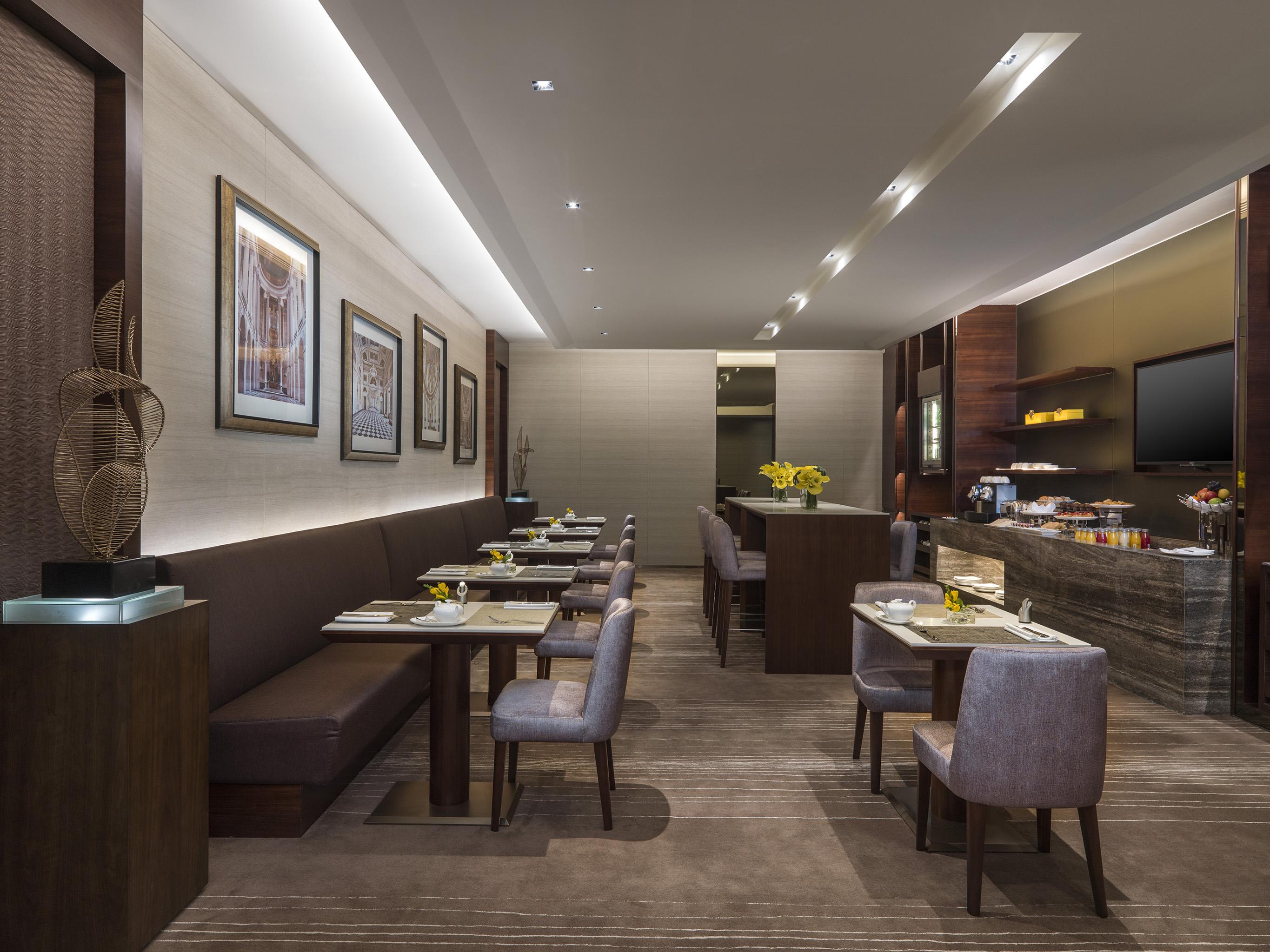 The Olympian Hotel 5*