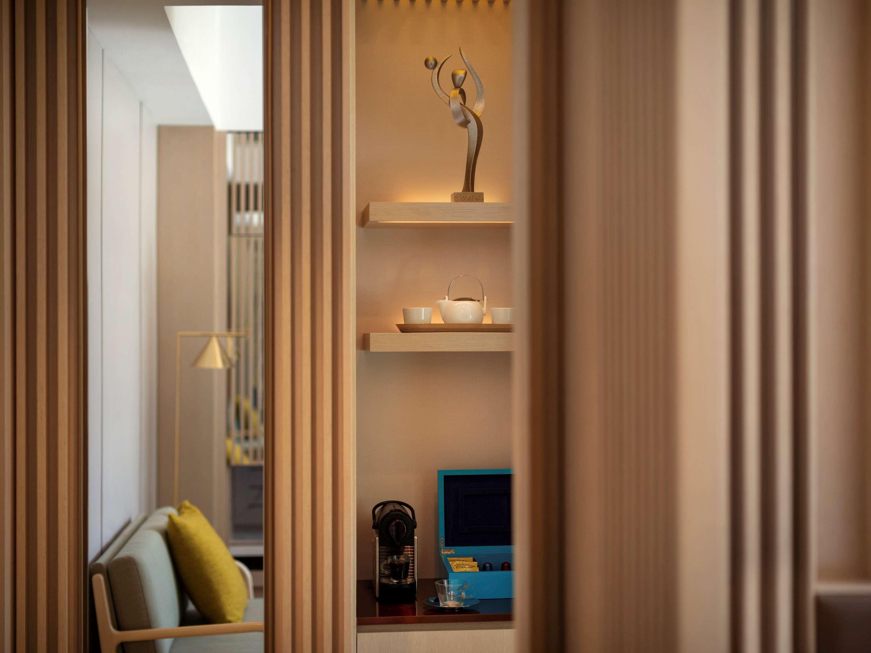 Hotel The Silveri - Mgallery Hong Kong