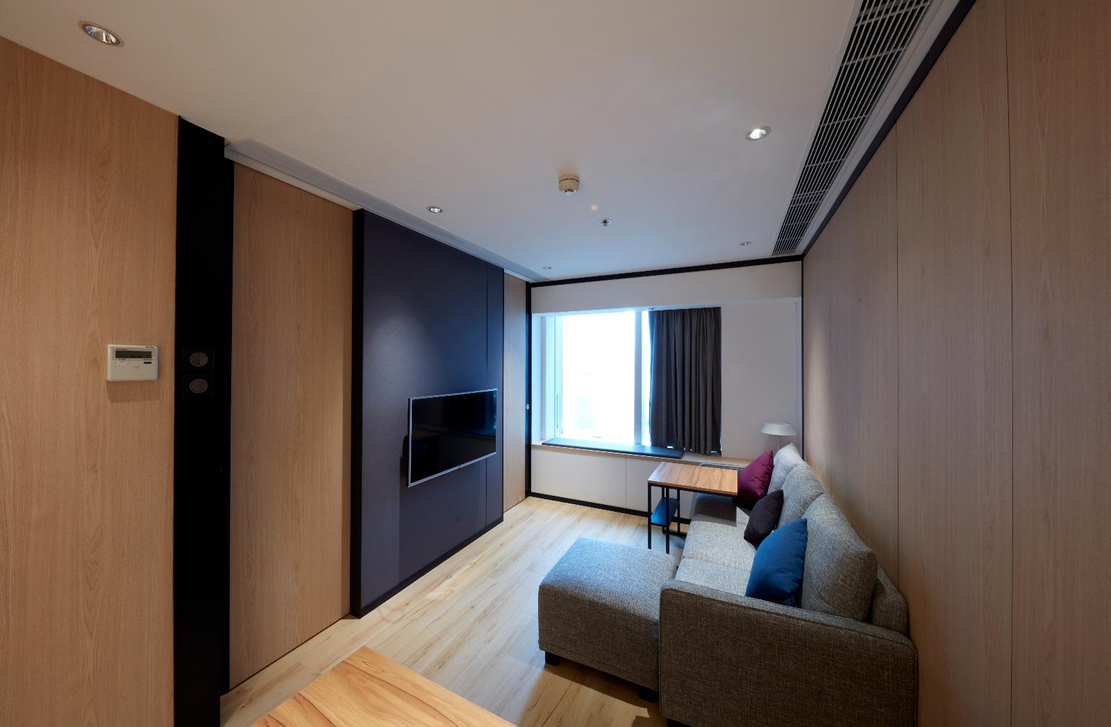 Cm+ And Serviced 4* Hong Kong