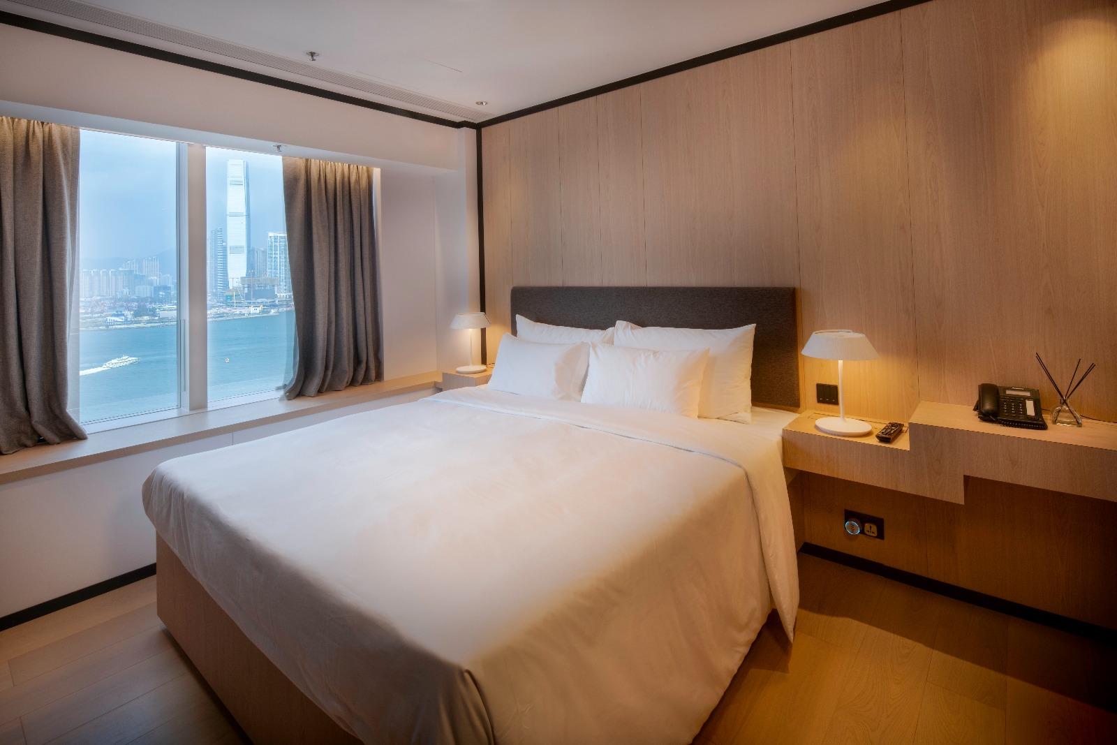 Cm+ And Serviced 4* Hong Kong