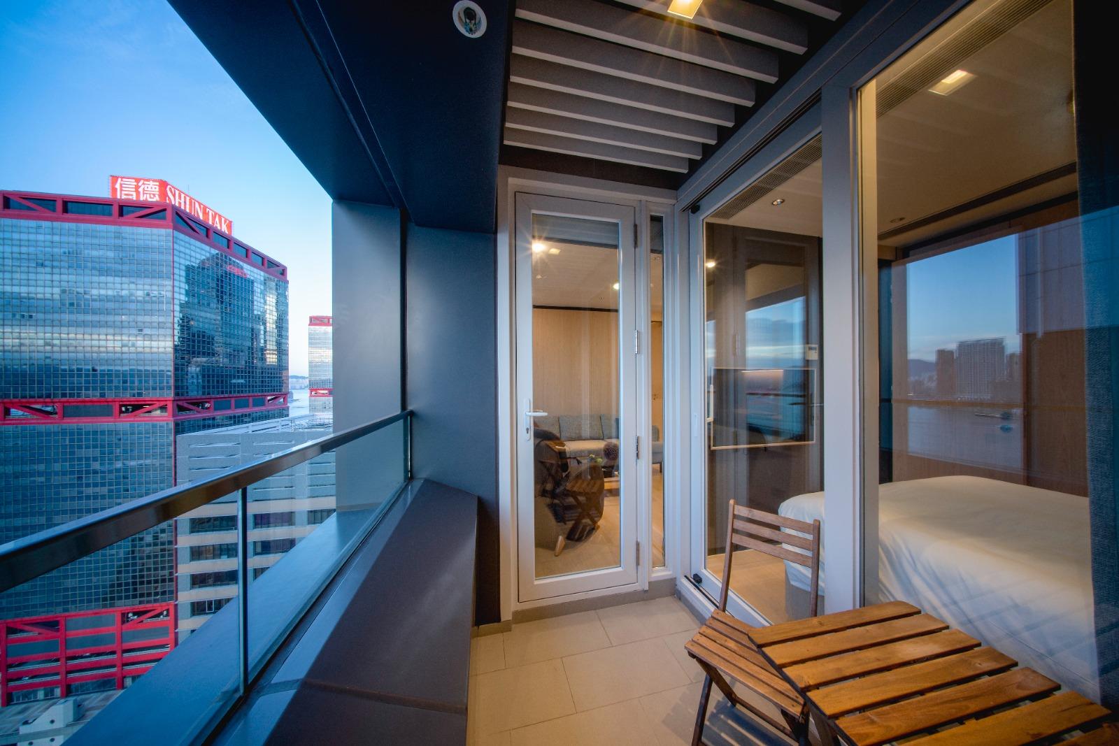 Cm+ And Serviced Aparthotel