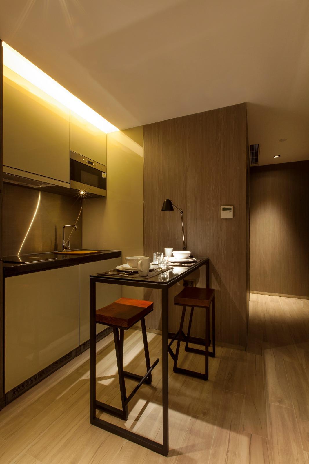 Cm+ And Serviced Aparthotel