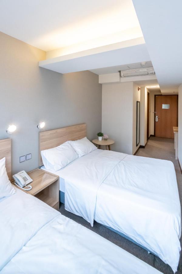 Metacity Living Hotel 3*