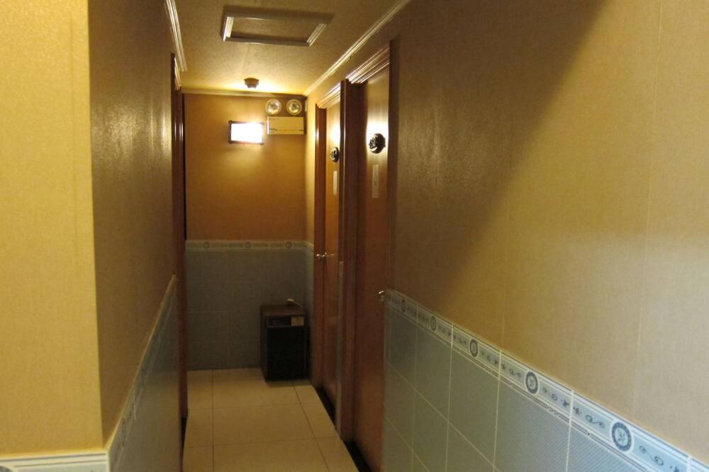 Wai Fan Hostel