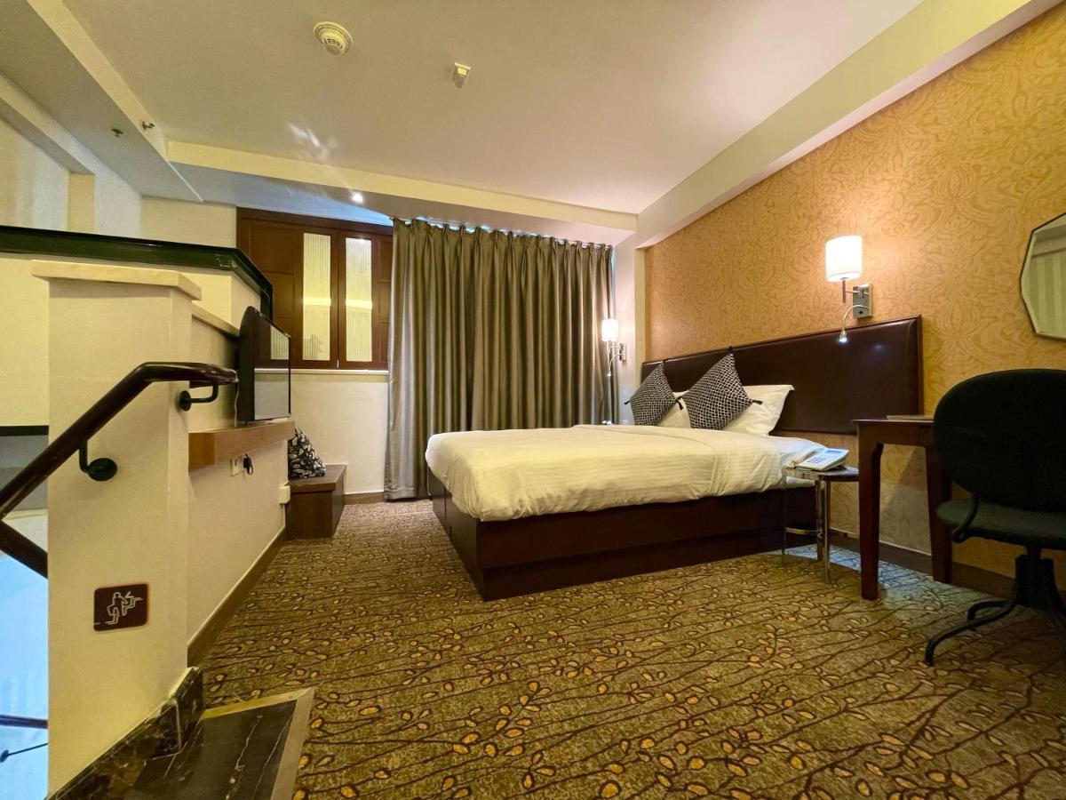 Lander Grand 4* Hong Kong