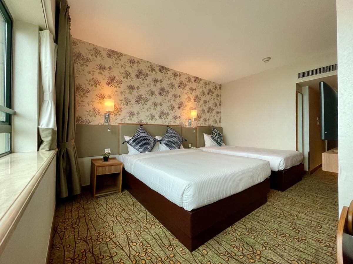 Lander Grand Hotel 4*