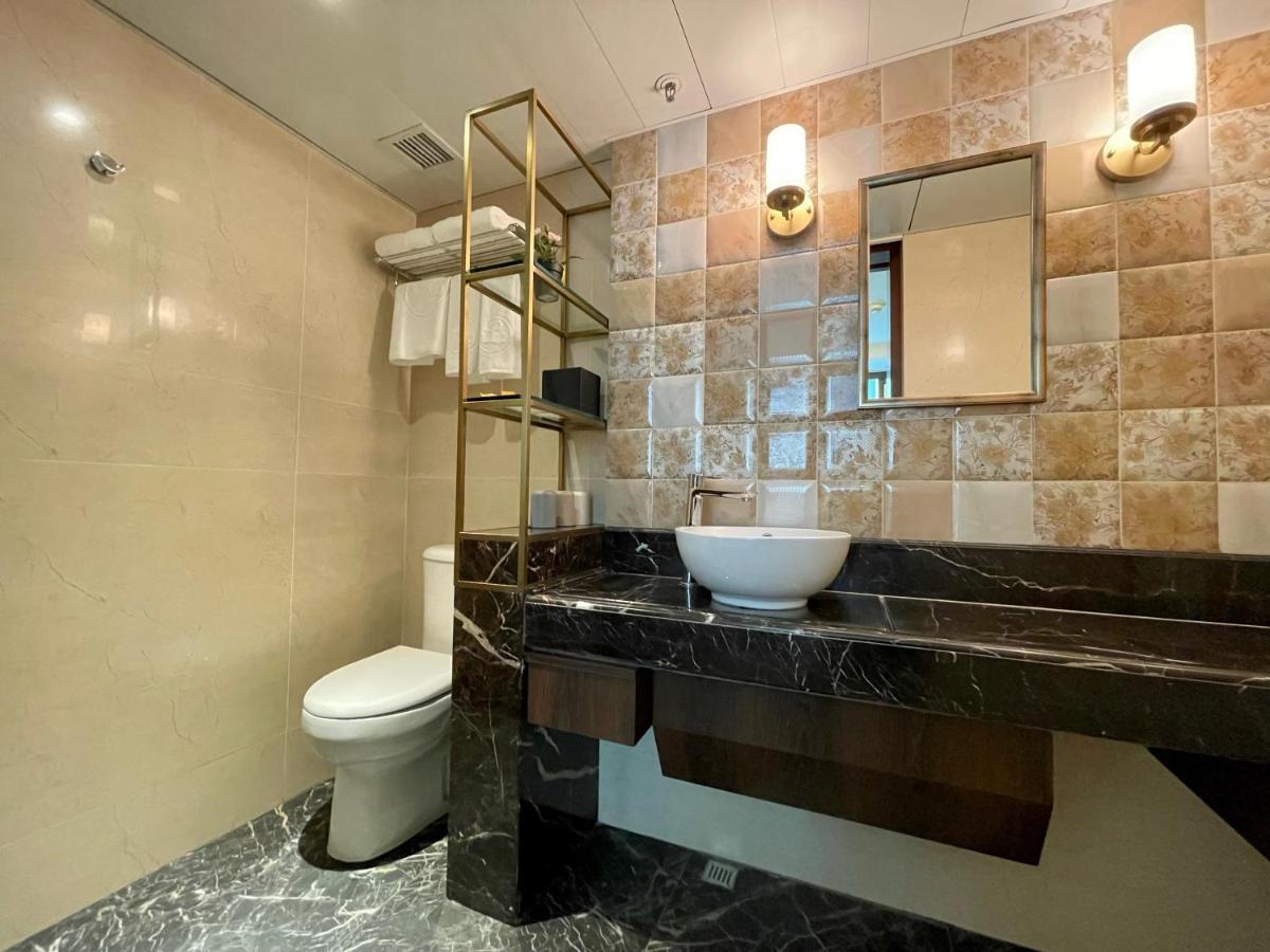 Lander Grand 4* Hong Kong