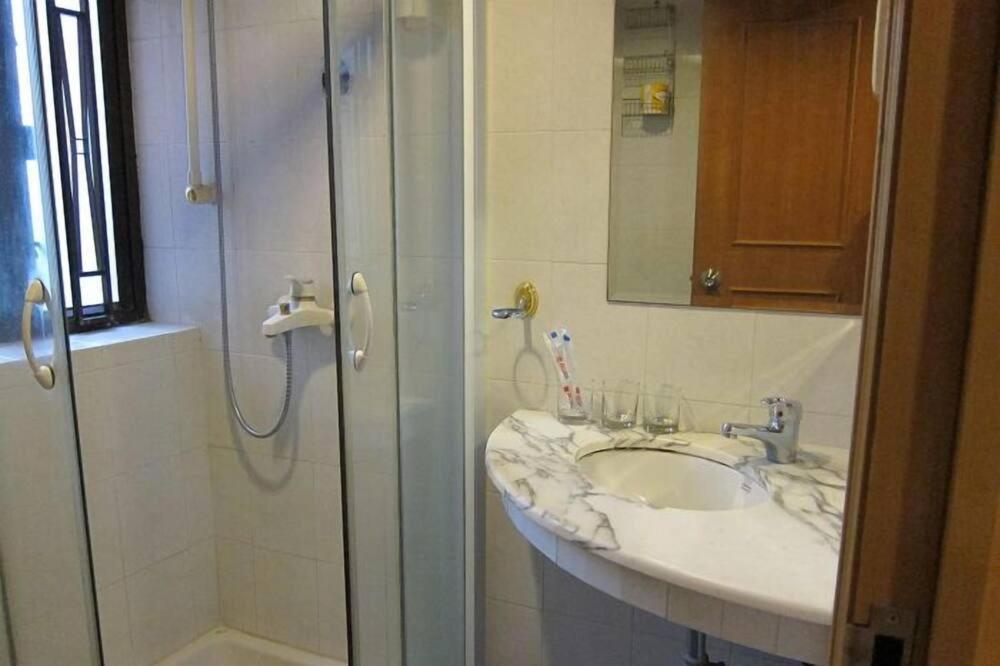 Hostel Wai Fan *