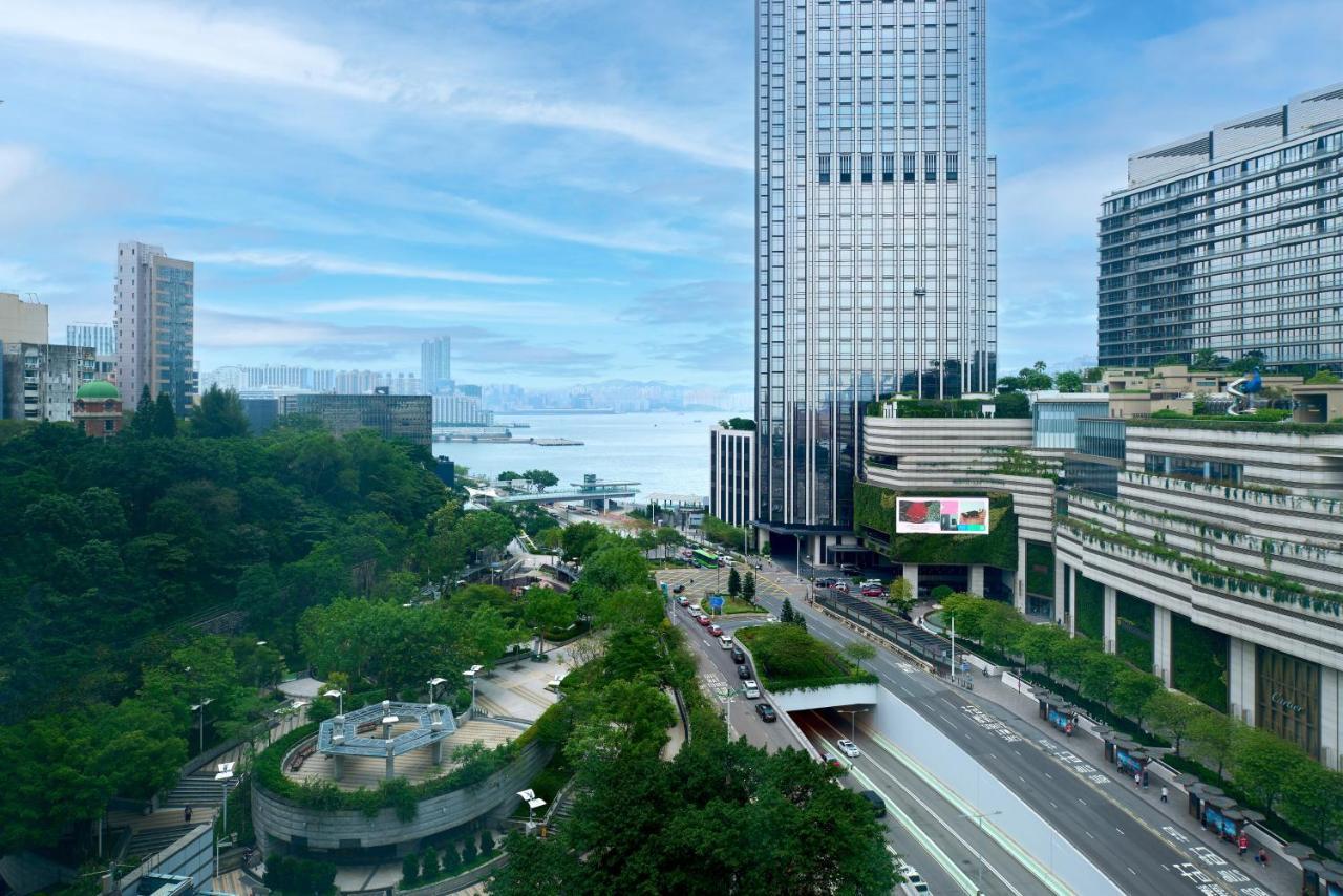Sheraton & Towers Hotel 5*
