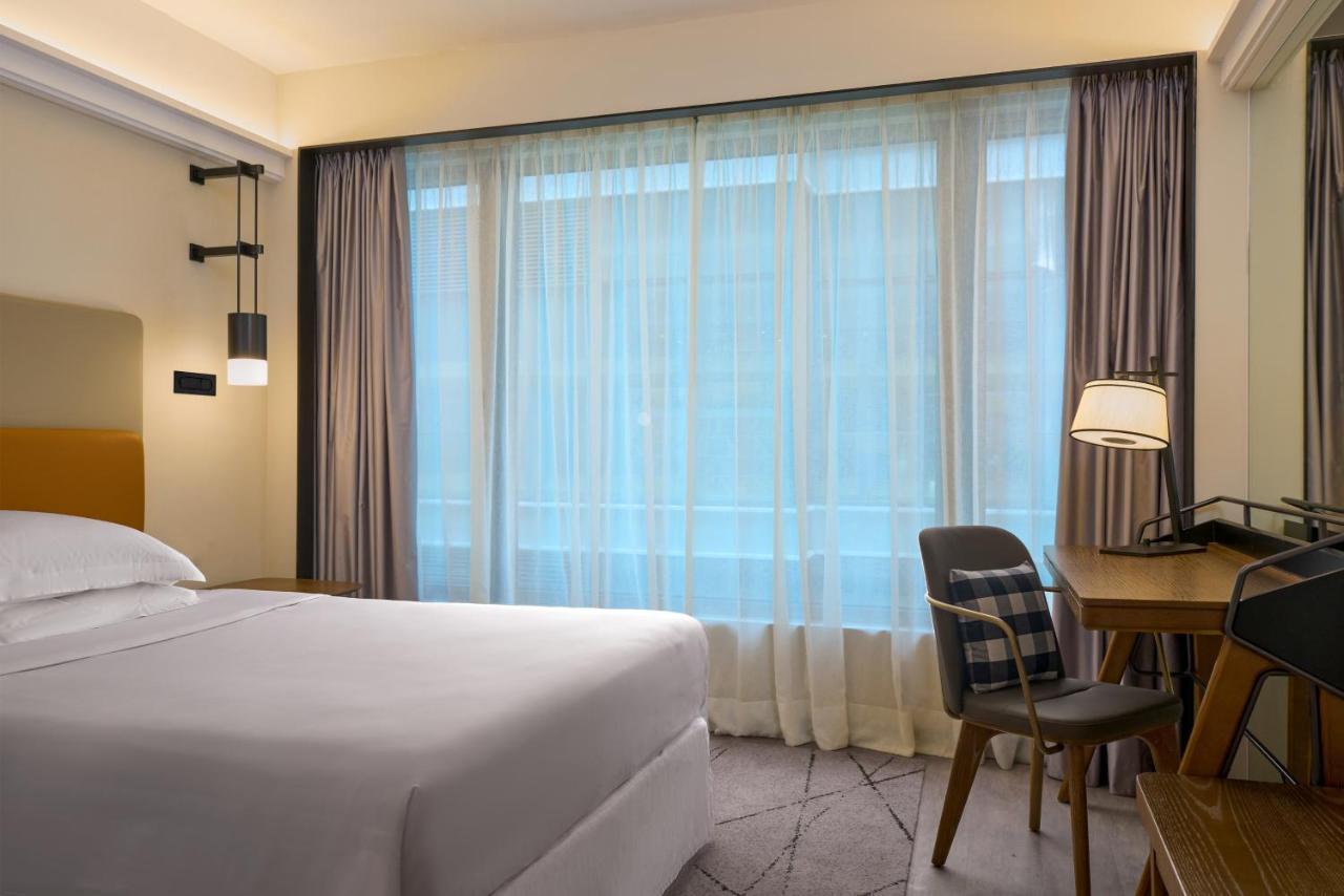 Sheraton & Towers Hong Kong